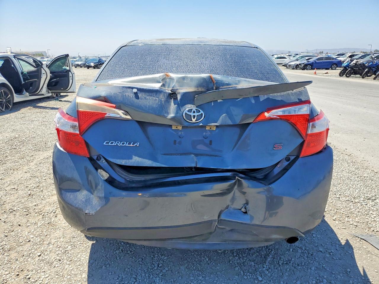 2015 Toyota Corolla S Plus Blue vin: 5YFBURHE0FP260673