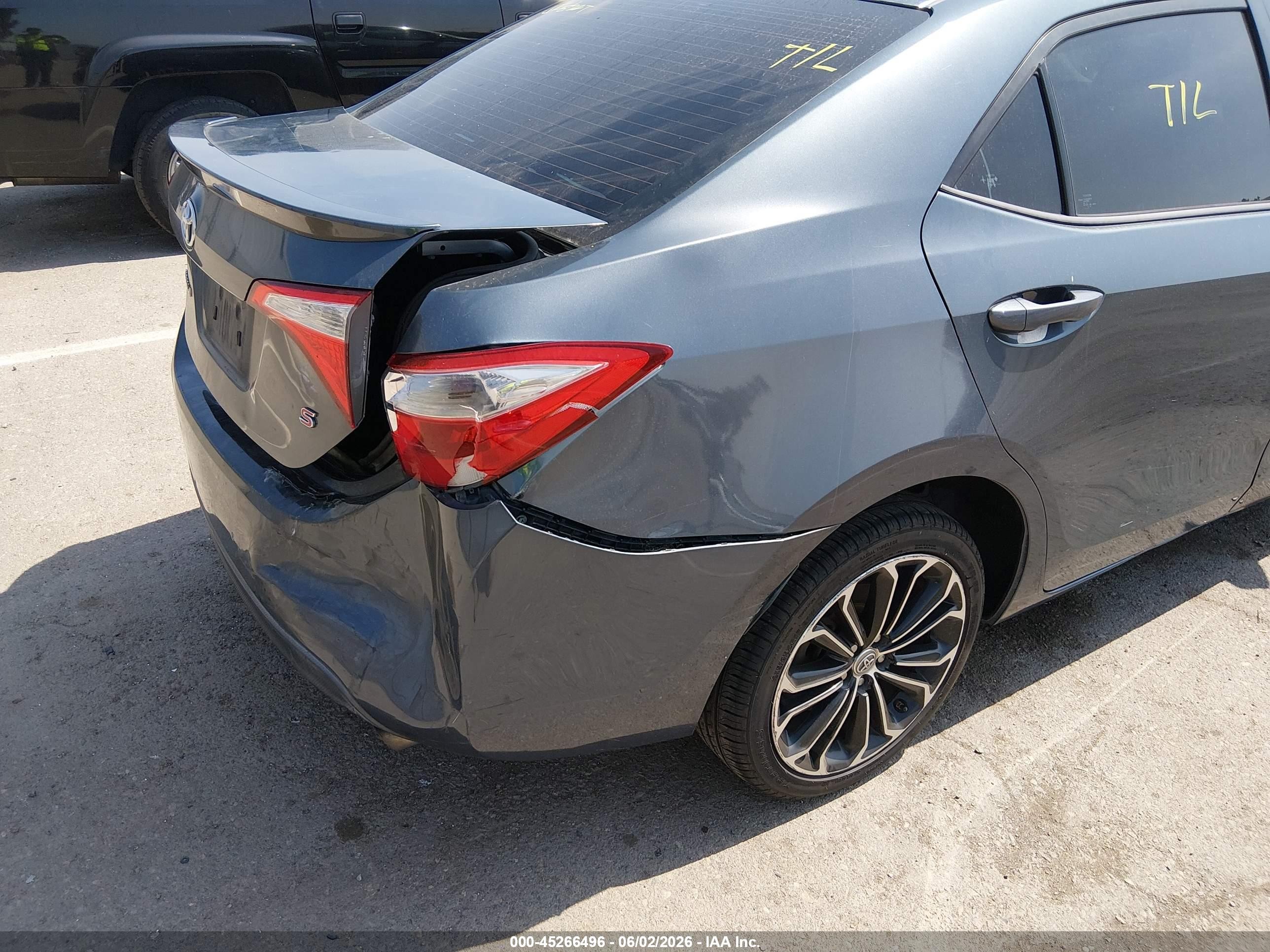 2015 Toyota Corolla S Plus Gray vin: 5YFBURHE0FP267736