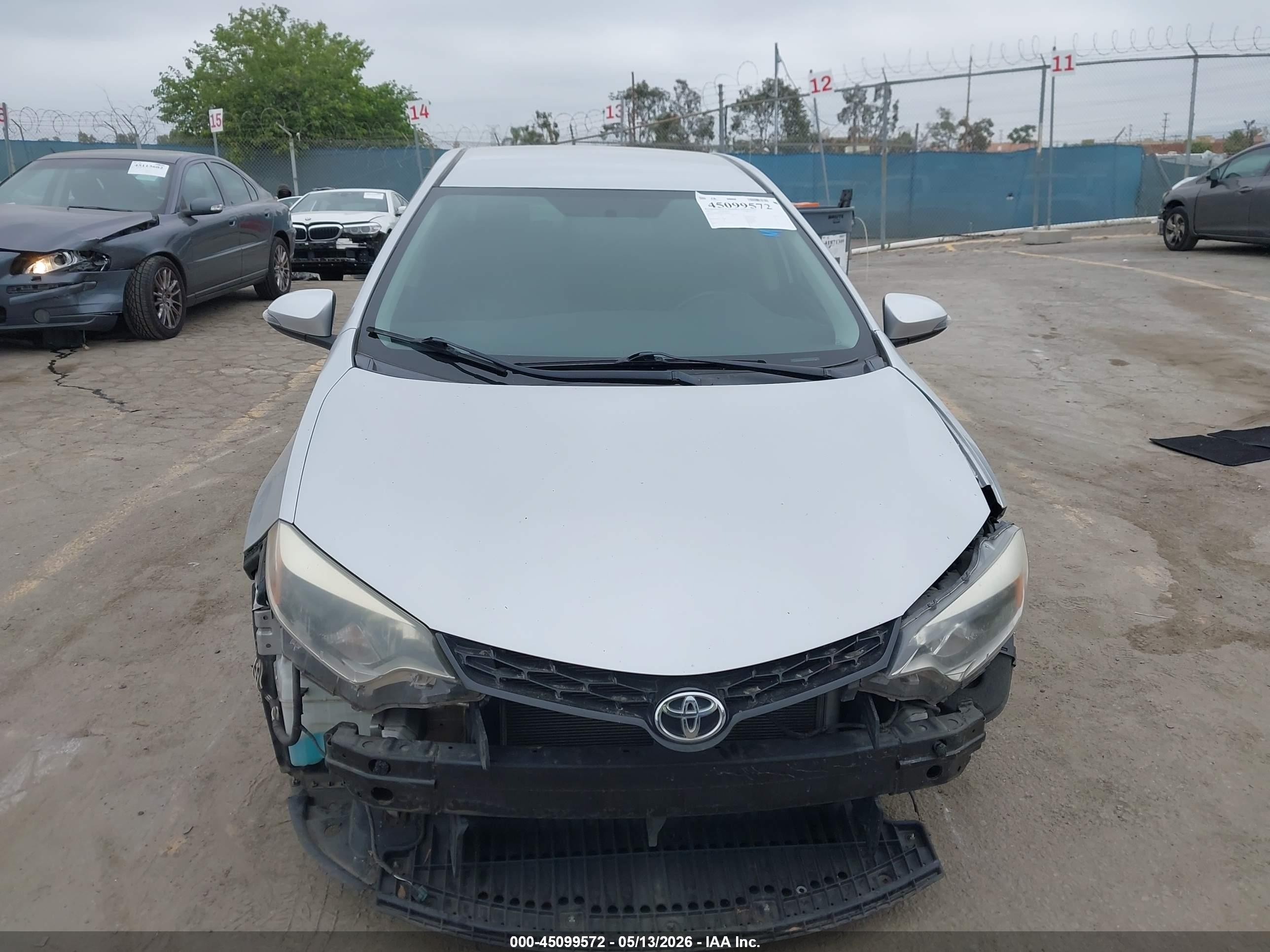 2015 Toyota Corolla S Plus Silver vin: 5YFBURHE0FP280647