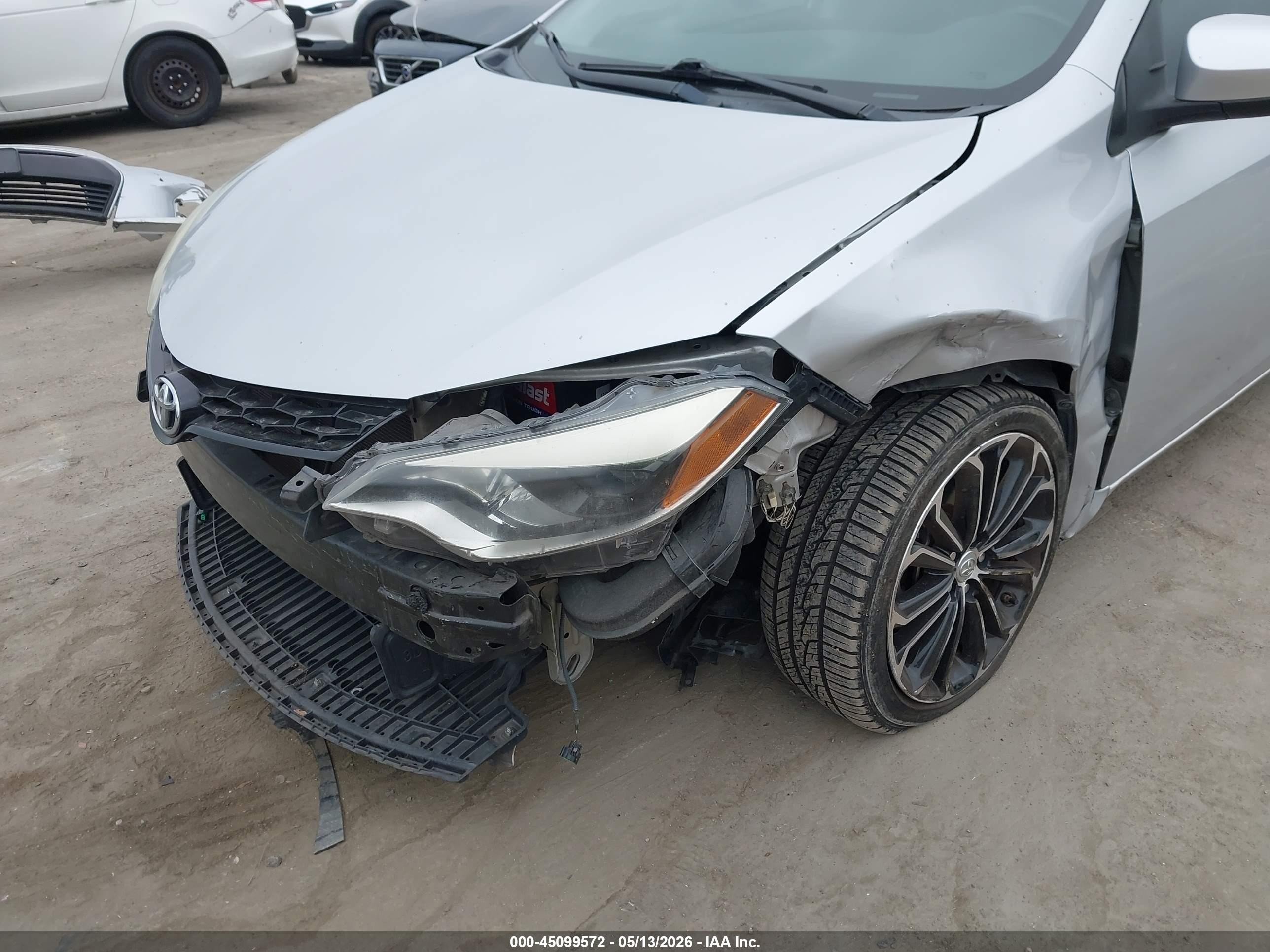 2015 Toyota Corolla S Plus Silver vin: 5YFBURHE0FP280647