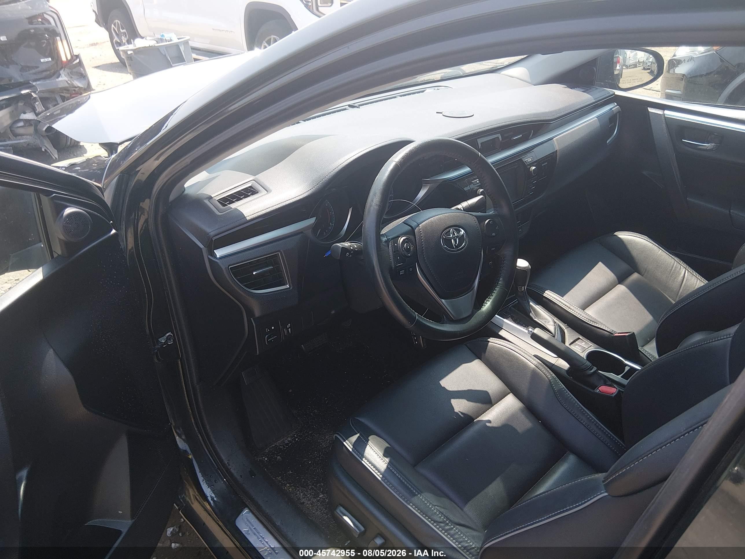 2015 Toyota Corolla S/s Plus/s Premium Черный vin: 5YFBURHE0FP304428