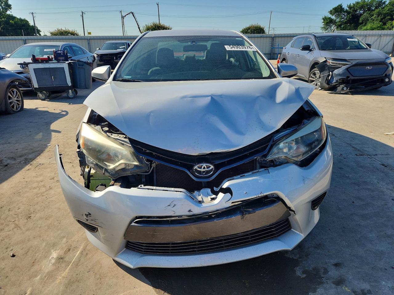 2015 Toyota Corolla Le Серебряный vin: 5YFBURHE0FP307779
