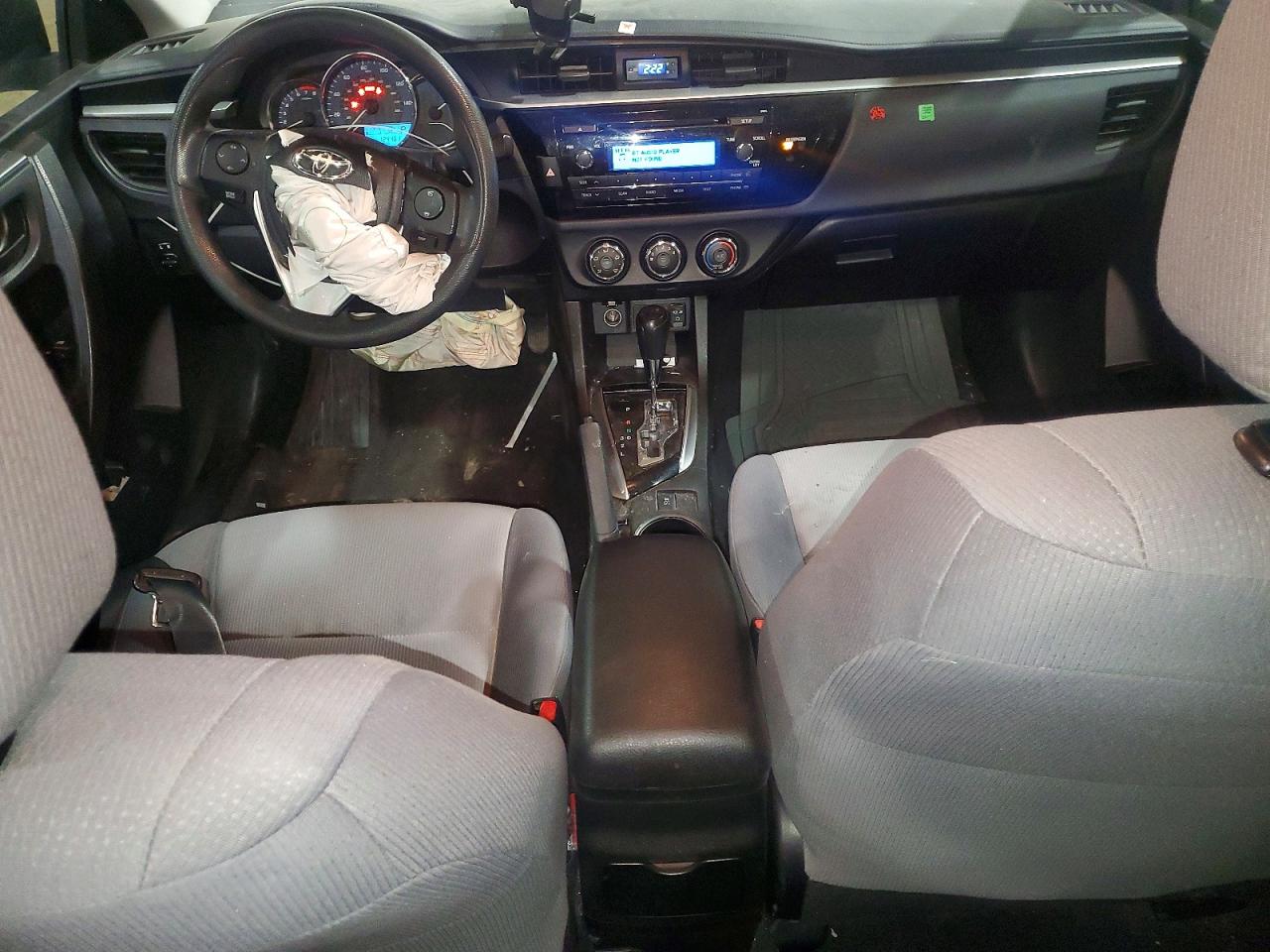 2015 Toyota Corolla L Серебряный vin: 5YFBURHE0FP312433