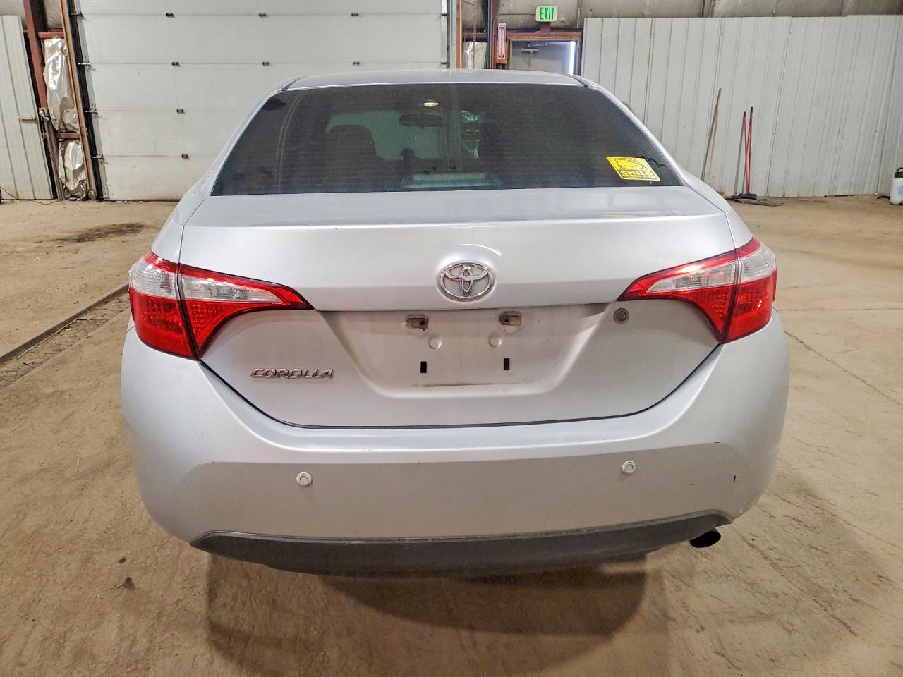 2015 Toyota Corolla L Серебряный vin: 5YFBURHE0FP312433