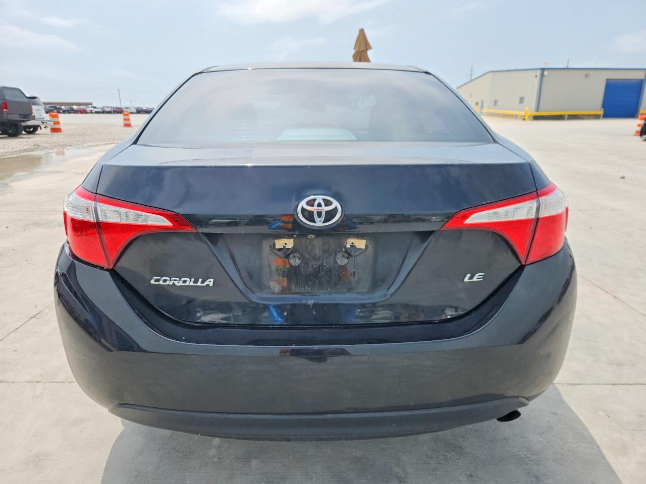 2015 Toyota Corolla Le Plus Black vin: 5YFBURHE0FP320015