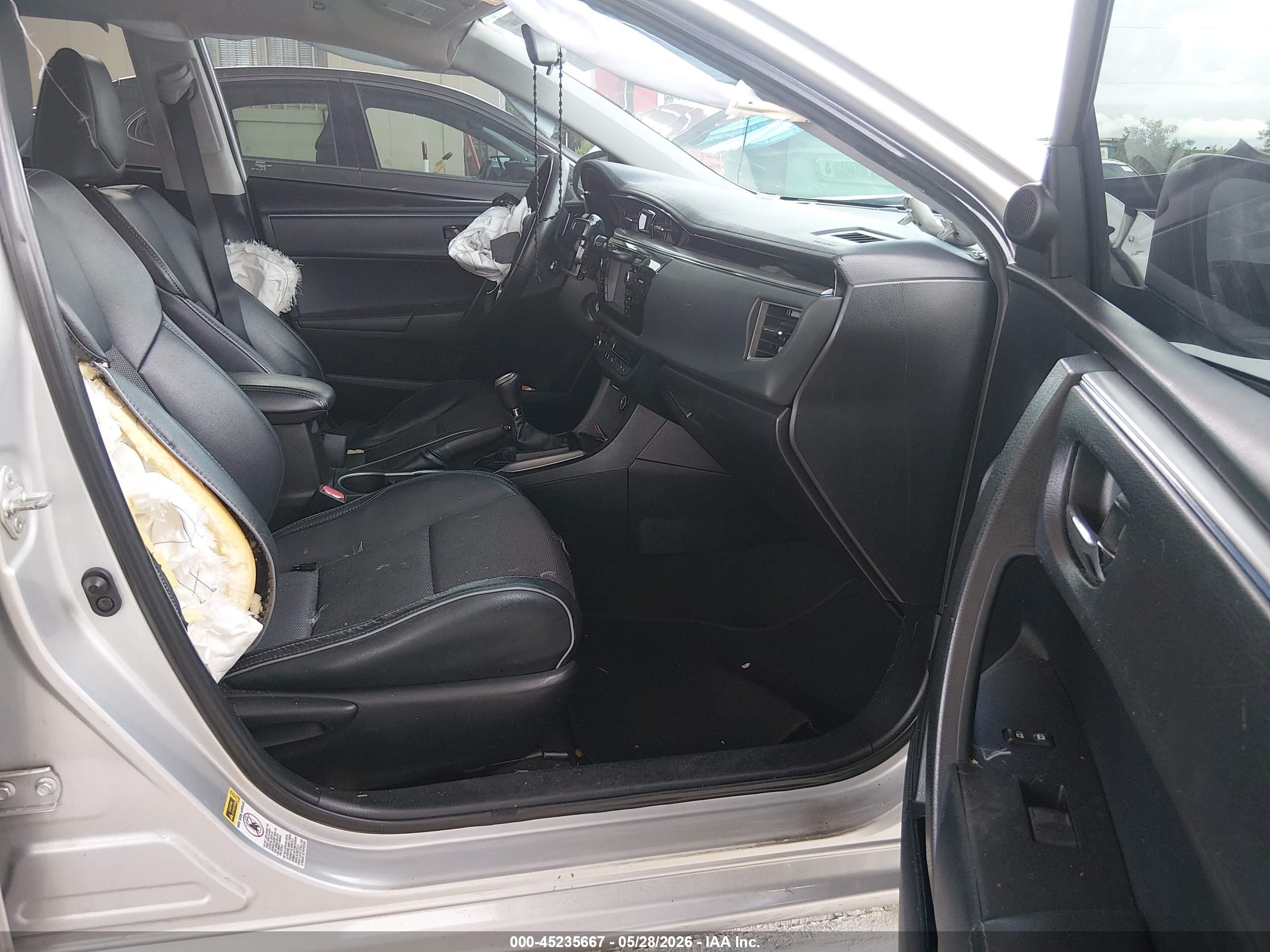 2015 Toyota Corolla S Plus Silver vin: 5YFBURHE0FP345528