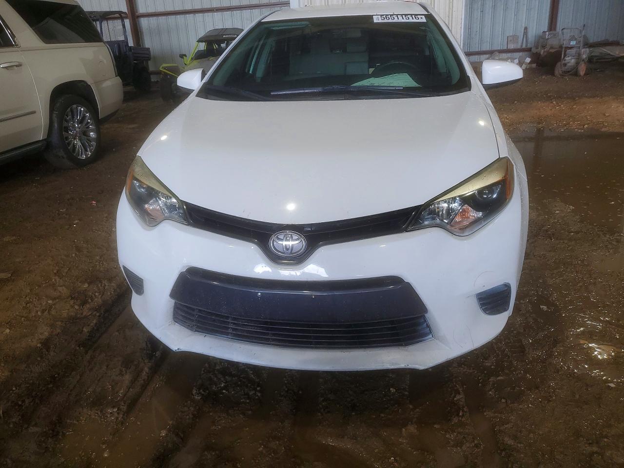 2016 Toyota Corolla Le Белый vin: 5YFBURHE0GP496225