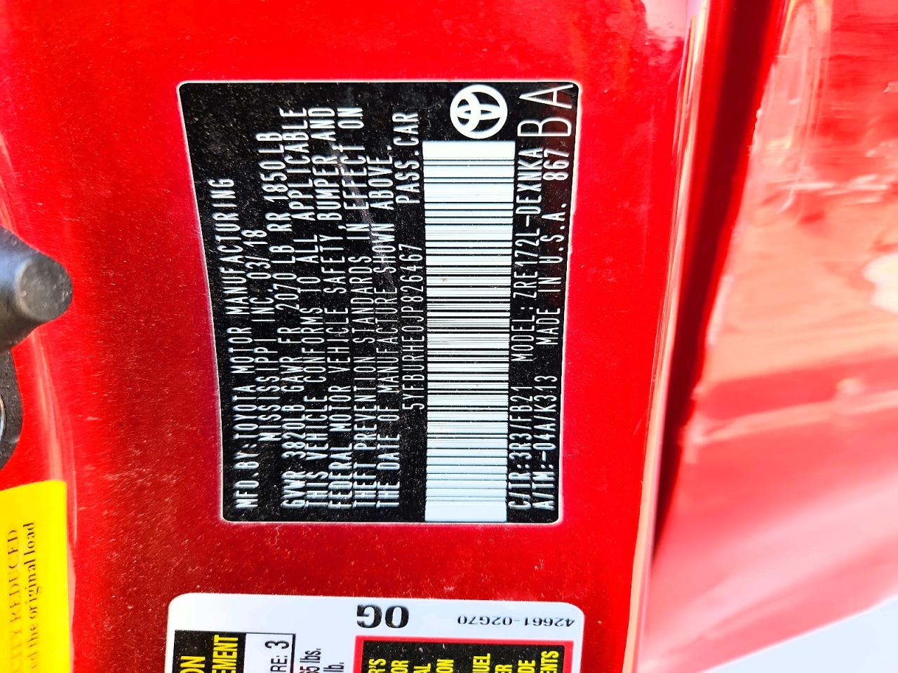 2018 Toyota Corolla Le Red vin: 5YFBURHE0JP826467