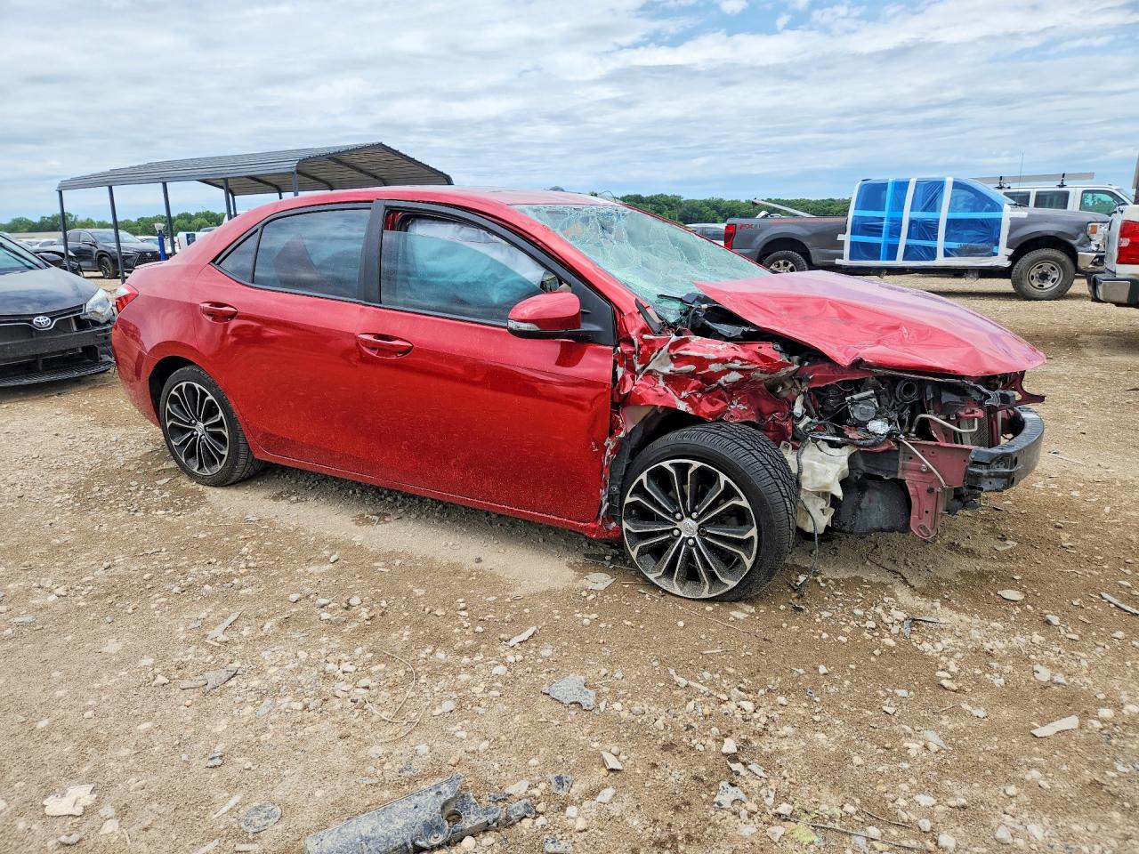 2014 Toyota Corolla S Plus Red vin: 5YFBURHE1EP045107