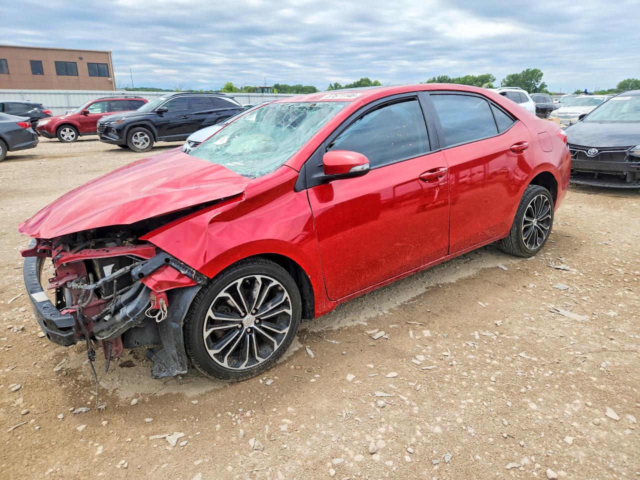 2014 Toyota Corolla S Plus Red vin: 5YFBURHE1EP045107