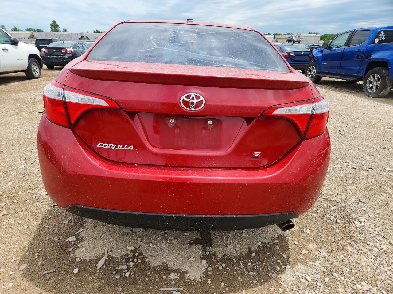 2014 Toyota Corolla S Plus Red vin: 5YFBURHE1EP045107