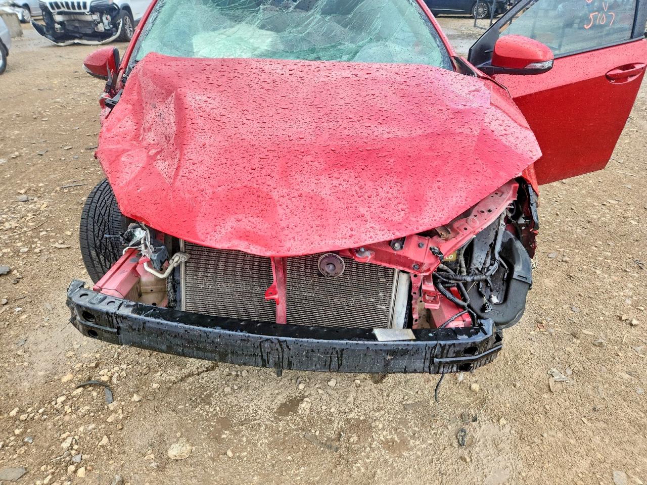2014 Toyota Corolla S Plus Red vin: 5YFBURHE1EP045107