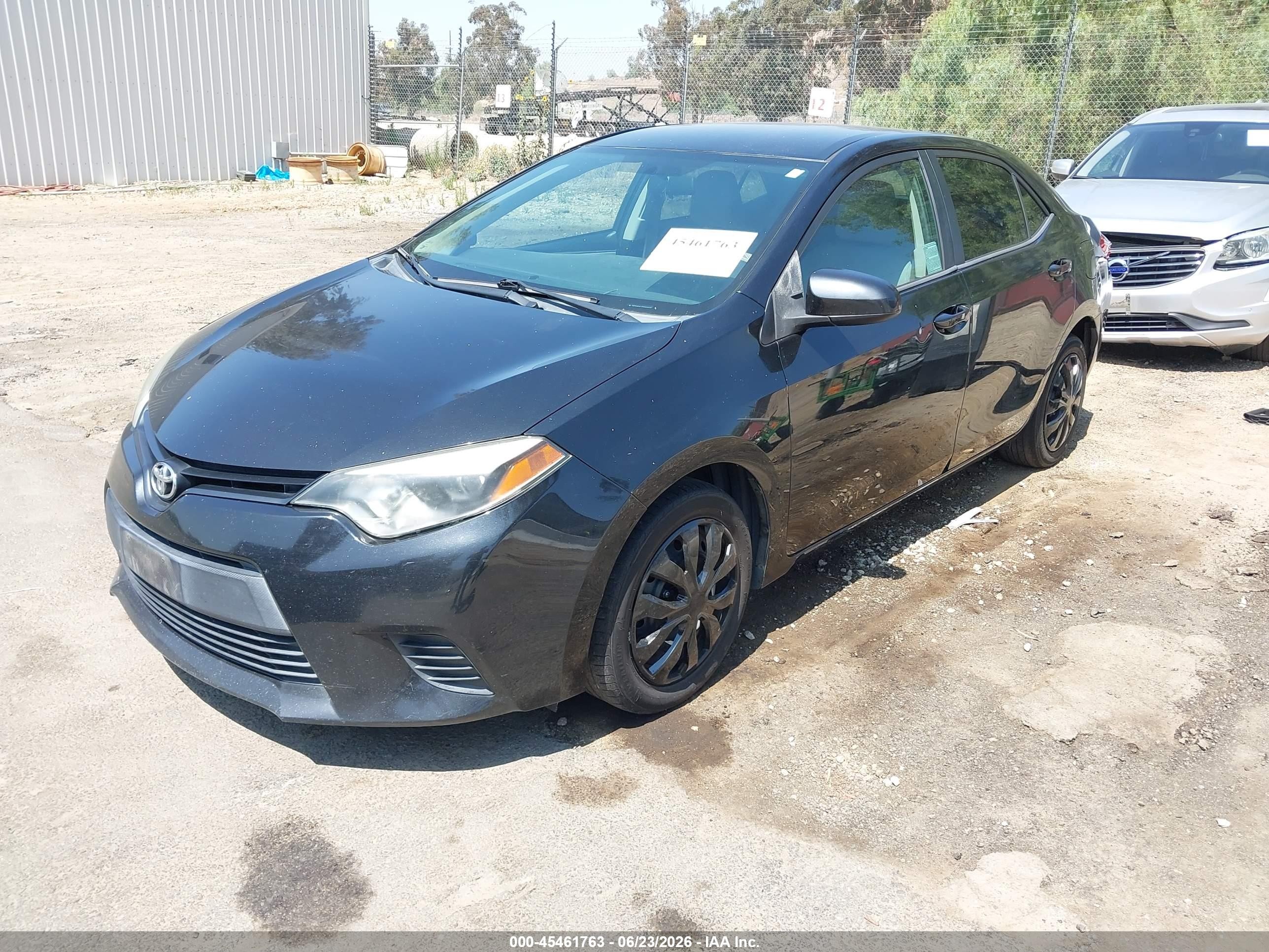 2014 Toyota Corolla Le Black vin: 5YFBURHE1EP063445