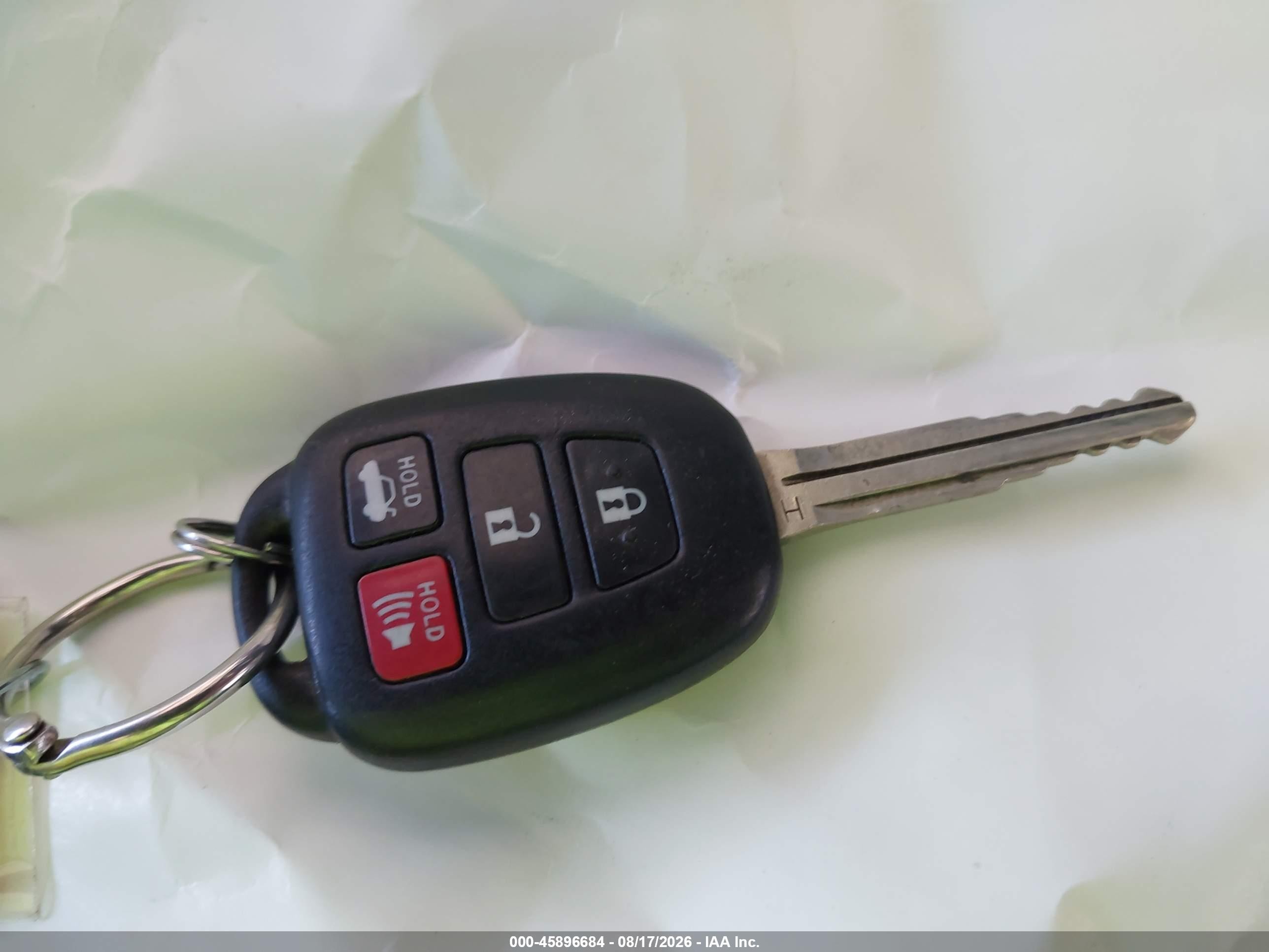 2014 Toyota Corolla S Plus Черный vin: 5YFBURHE1EP068676