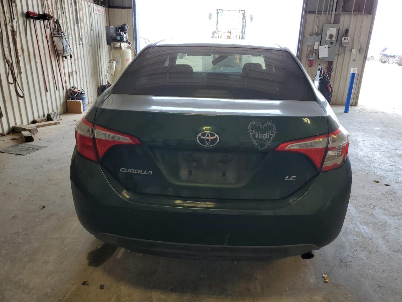 2014 Toyota Corolla L Green vin: 5YFBURHE1EP071061
