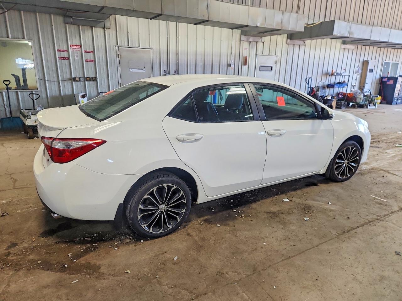 2014 Toyota Corolla S Plus Белый vin: 5YFBURHE1EP074090