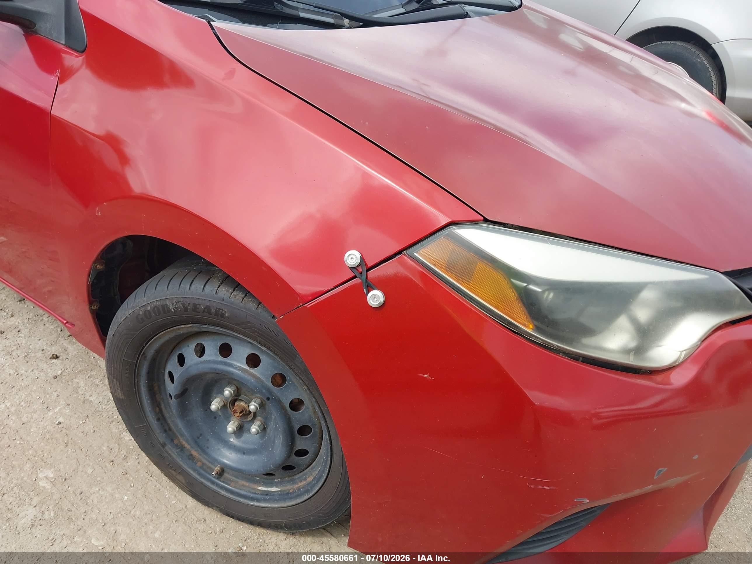 2014 Toyota Corolla Le Red vin: 5YFBURHE1EP076325