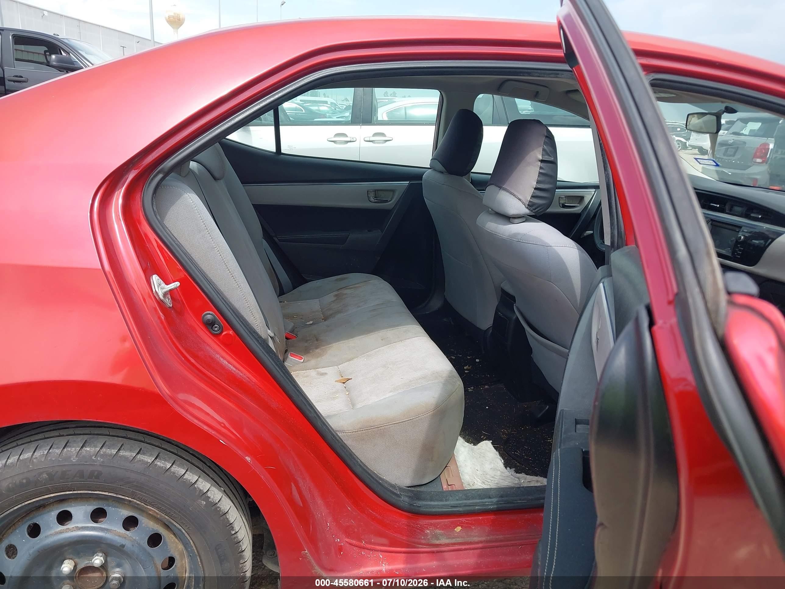 2014 Toyota Corolla Le Red vin: 5YFBURHE1EP076325