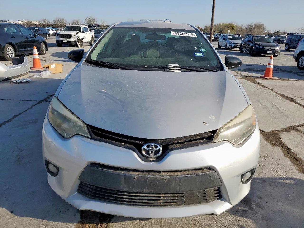 2014 Toyota Corolla L Silver vin: 5YFBURHE1EP085283