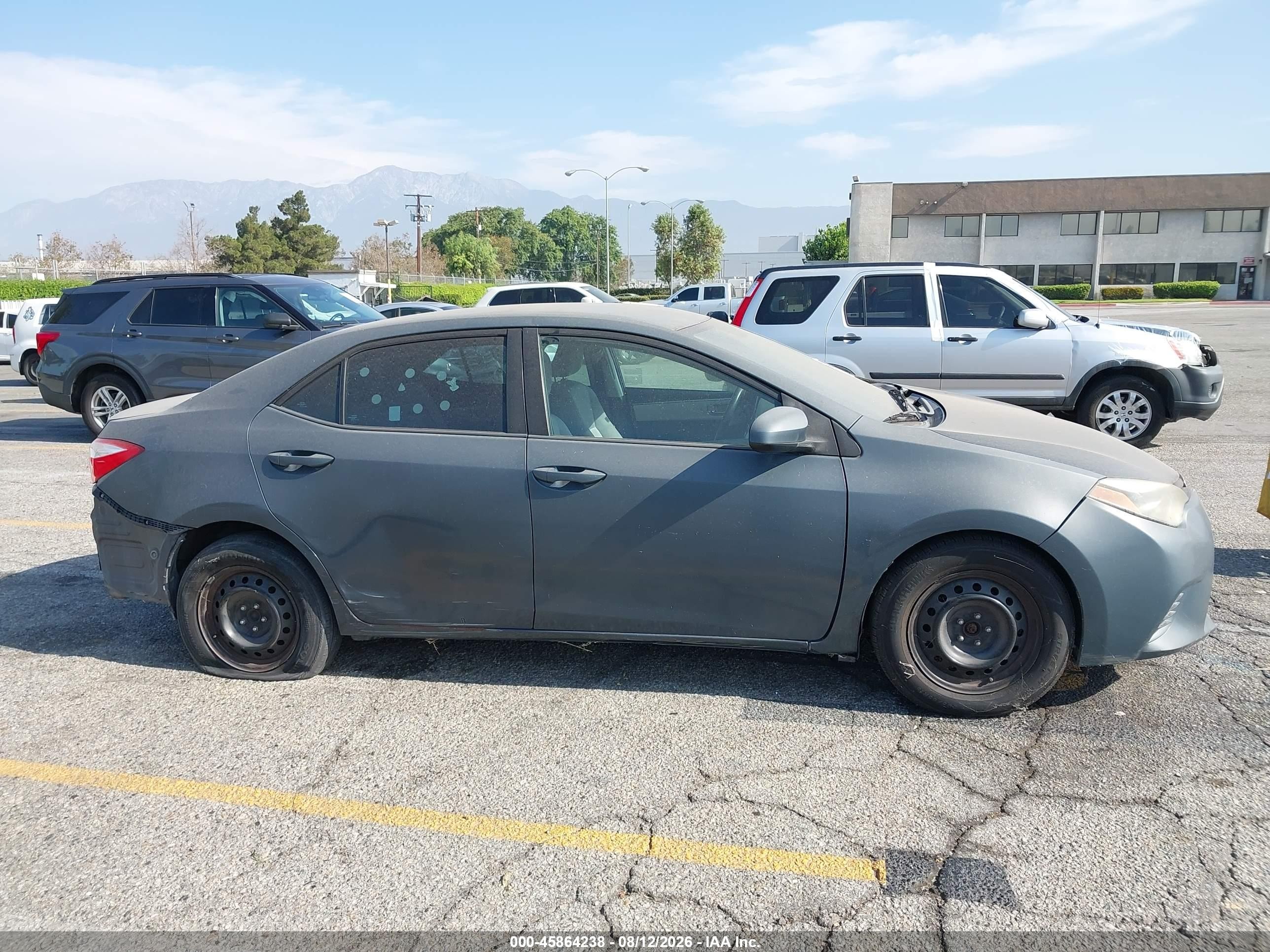 2014 Toyota Corolla Le Gray vin: 5YFBURHE1EP090192