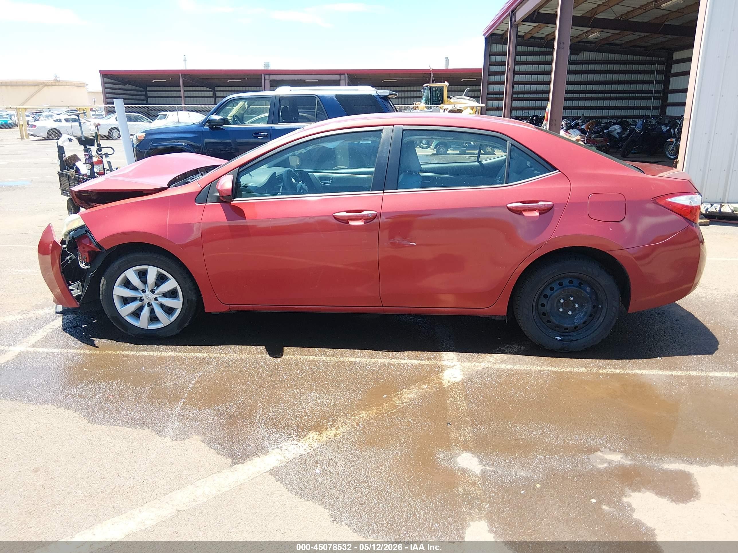 2014 Toyota Corolla Le/le Plus/le Premium Red vin: 5YFBURHE1EP101868
