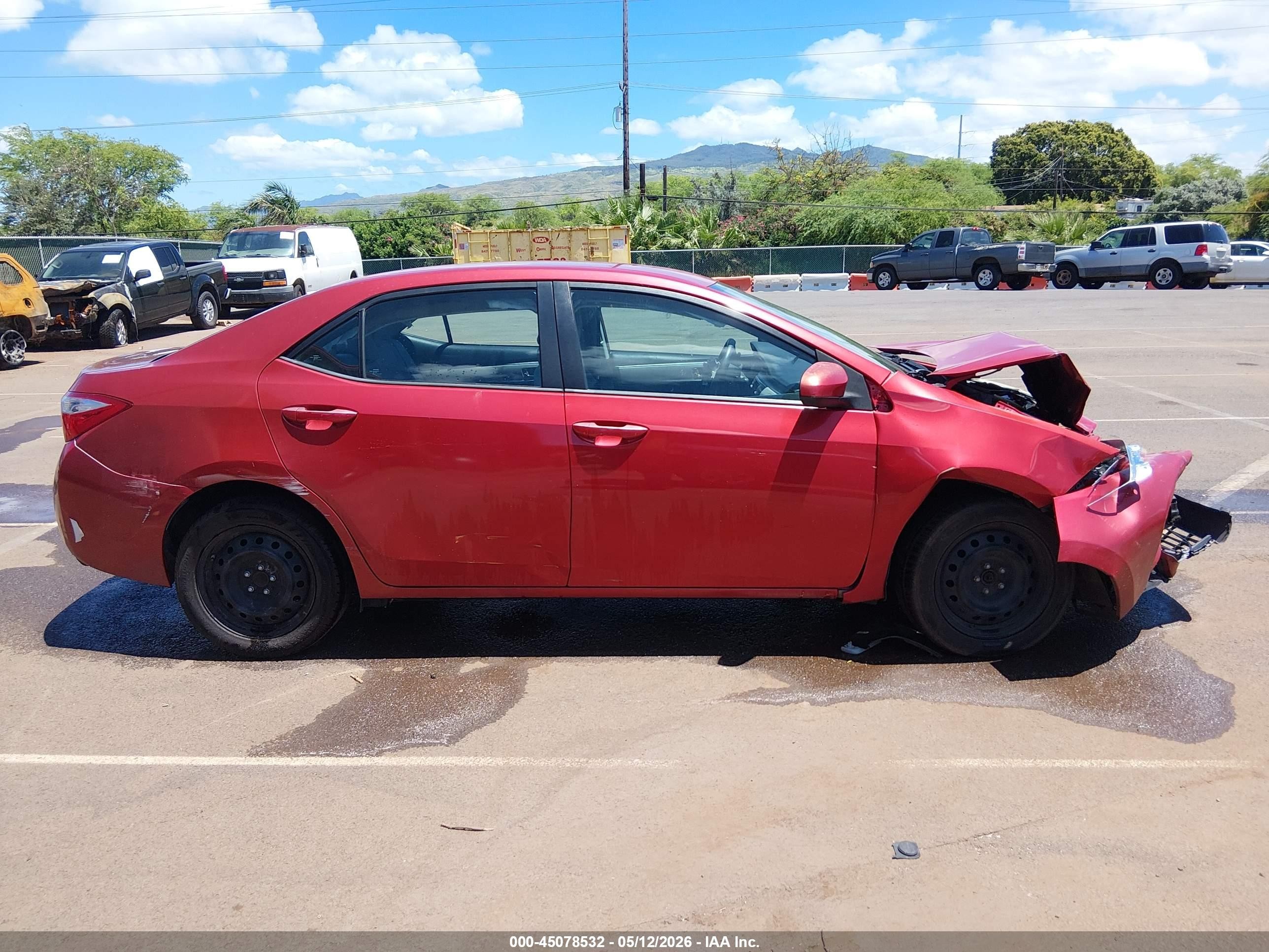 2014 Toyota Corolla Le/le Plus/le Premium Red vin: 5YFBURHE1EP101868