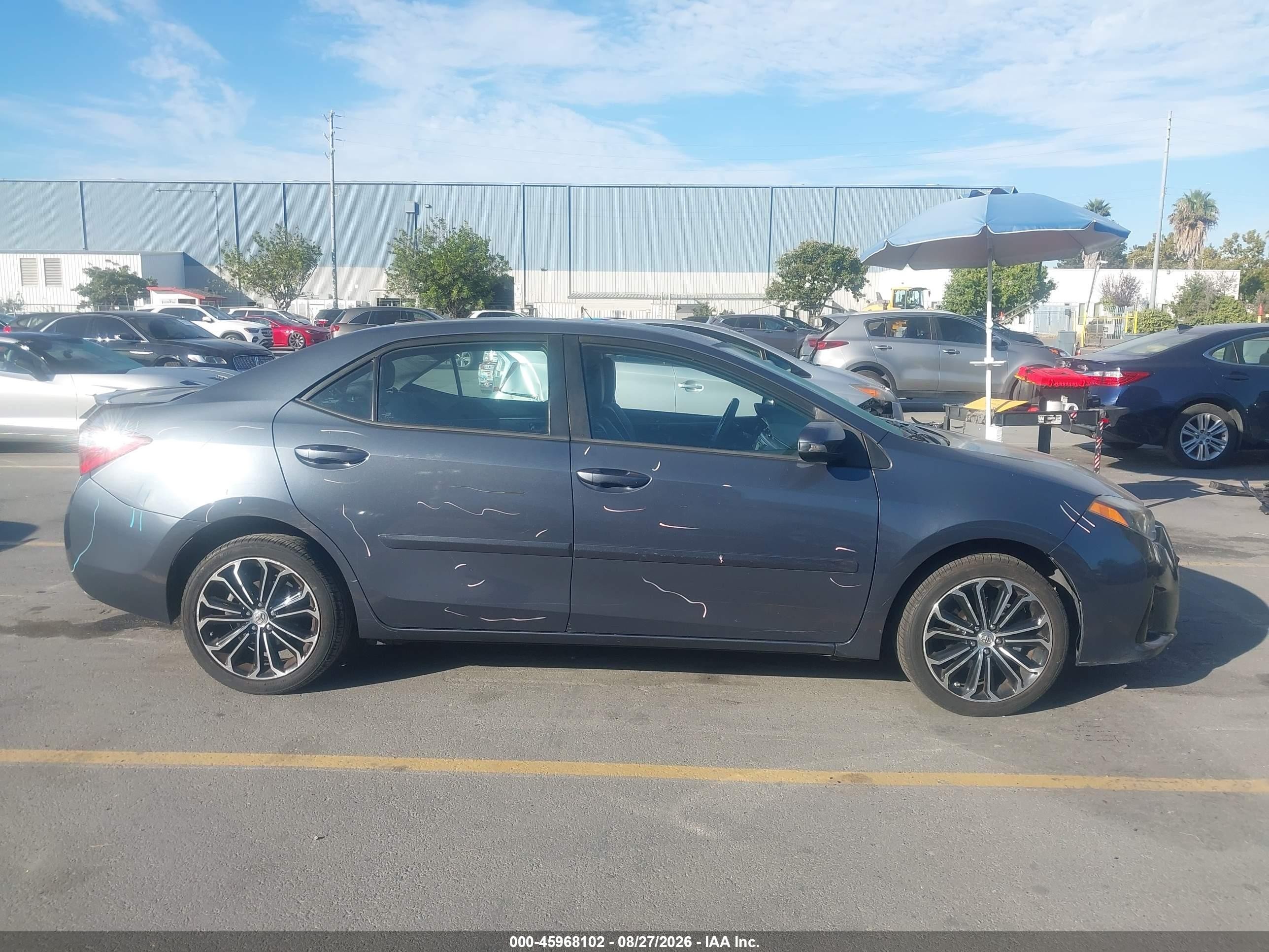 2014 Toyota Corolla S Premium Silver vin: 5YFBURHE1EP111669
