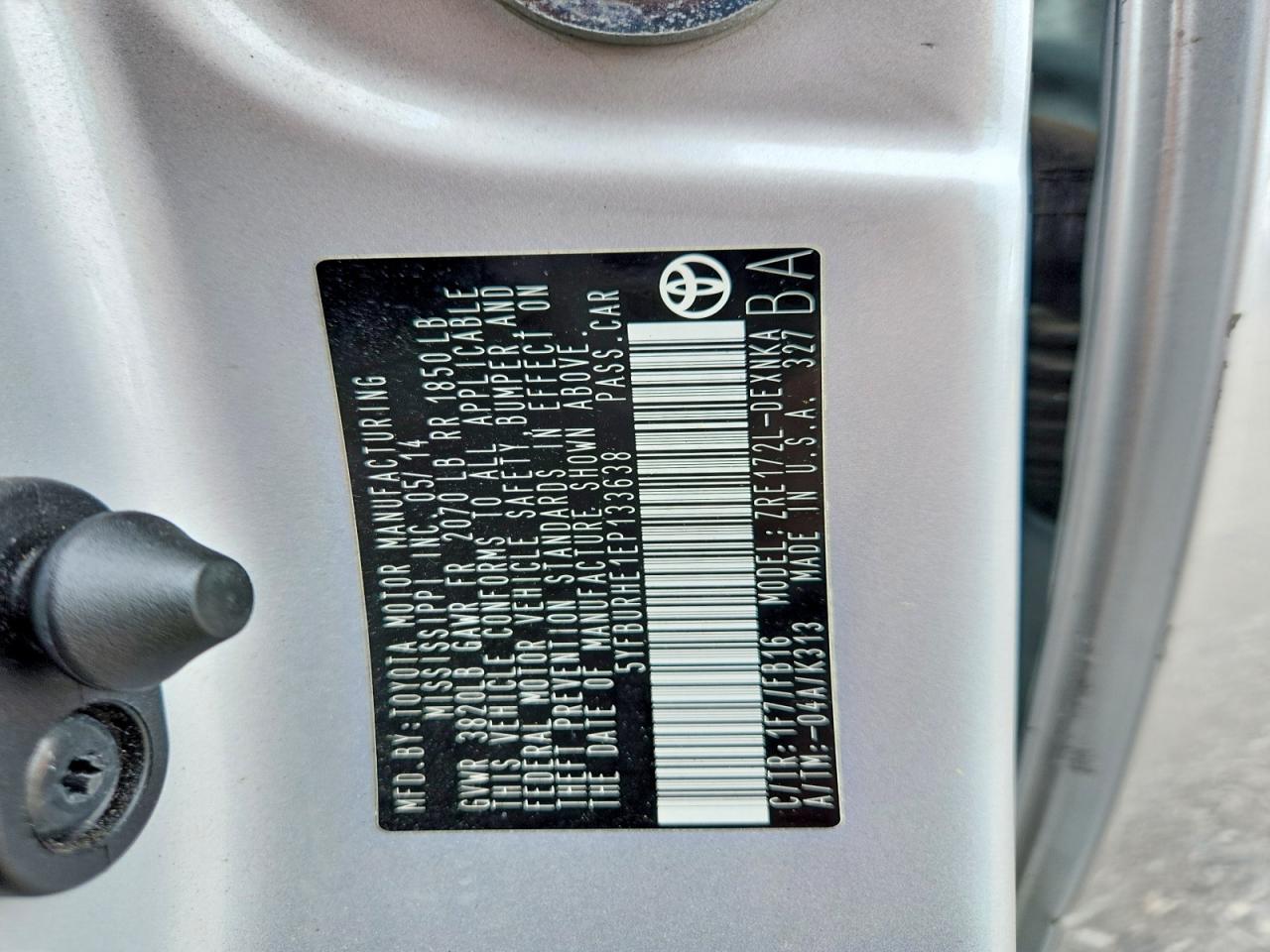 2014 Toyota Corolla Le Silver vin: 5YFBURHE1EP133638