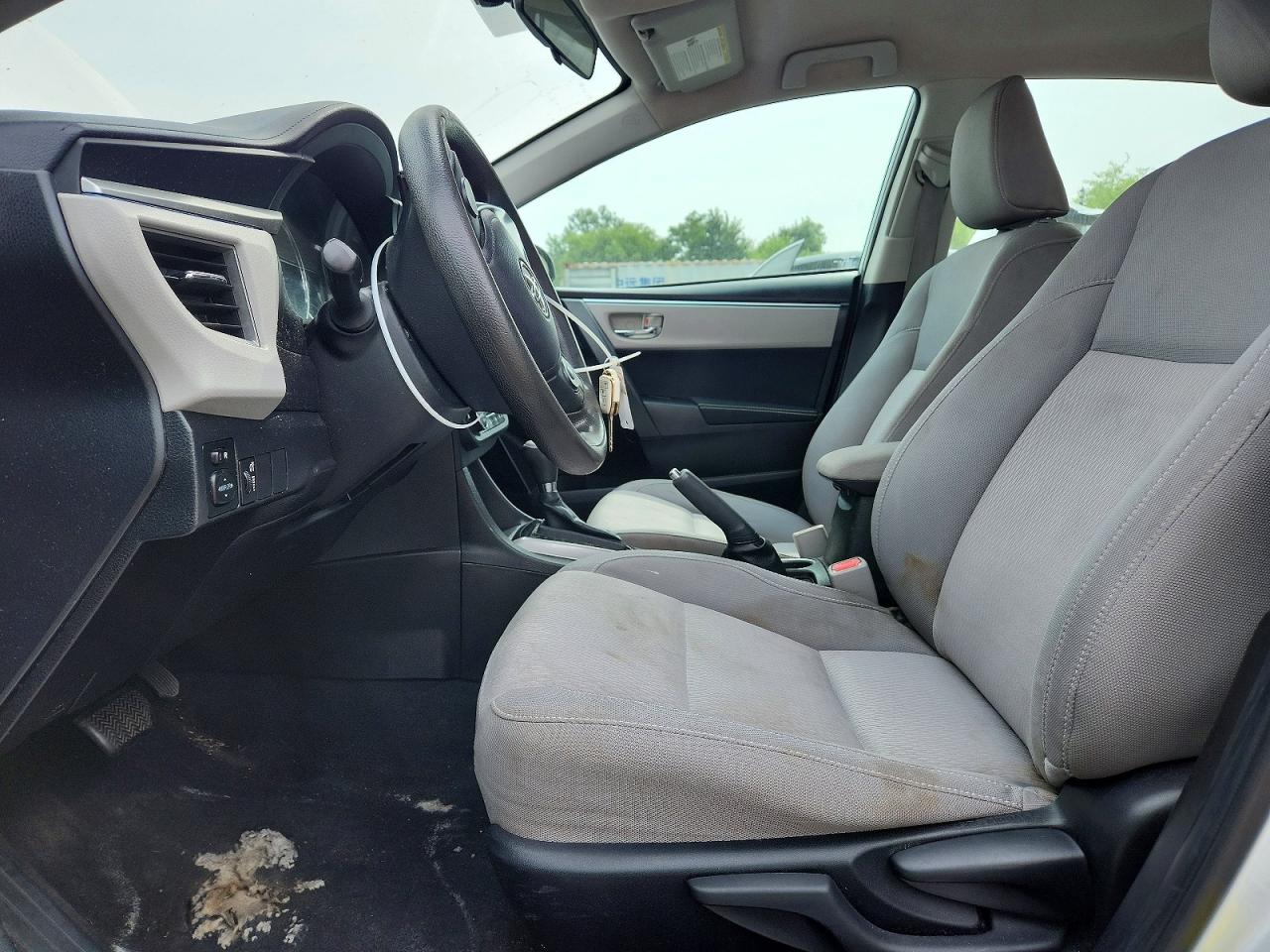 2014 Toyota Corolla Le Silver vin: 5YFBURHE1EP133638