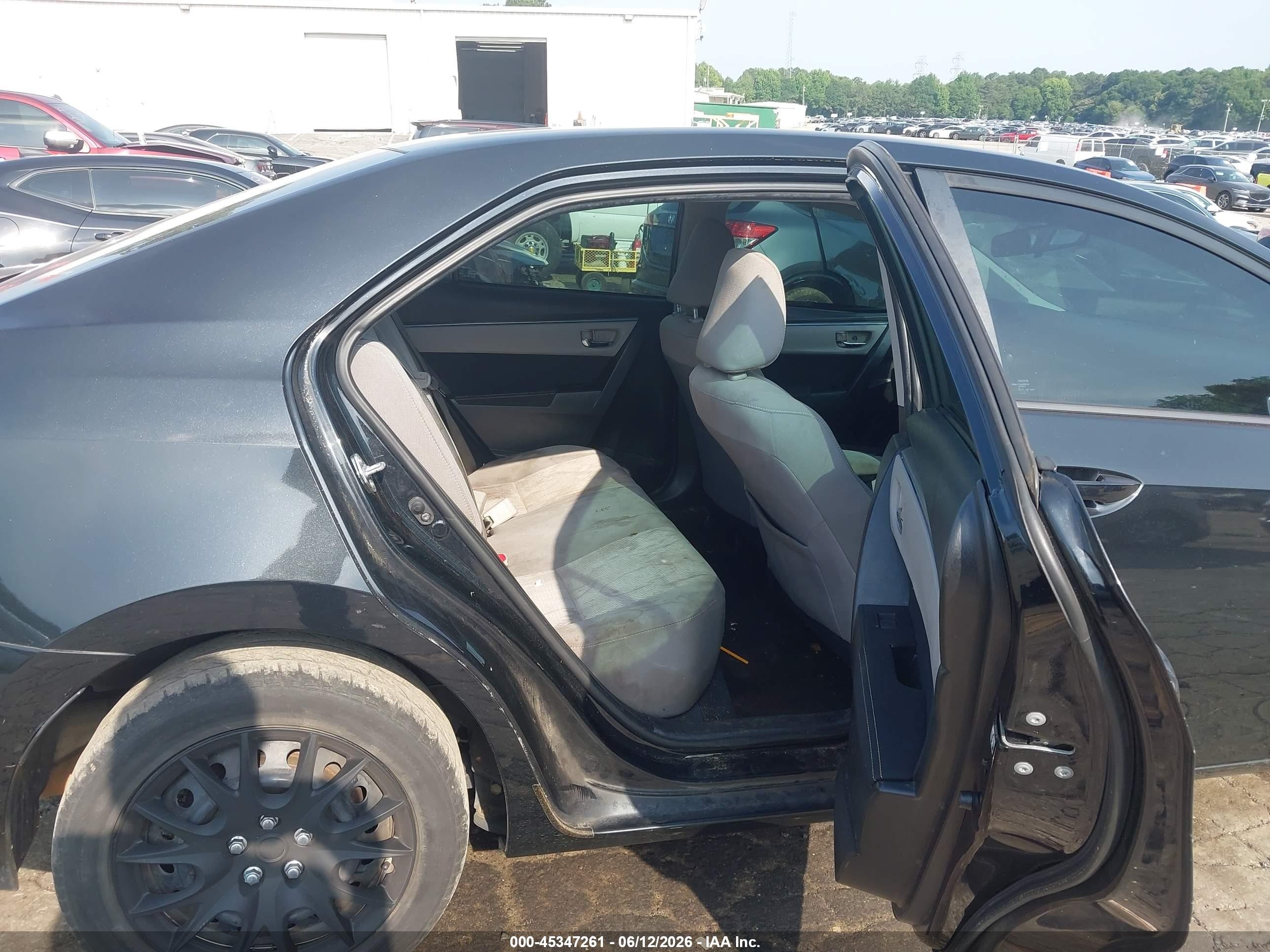 2014 Toyota Corolla Le Black vin: 5YFBURHE1EP135289