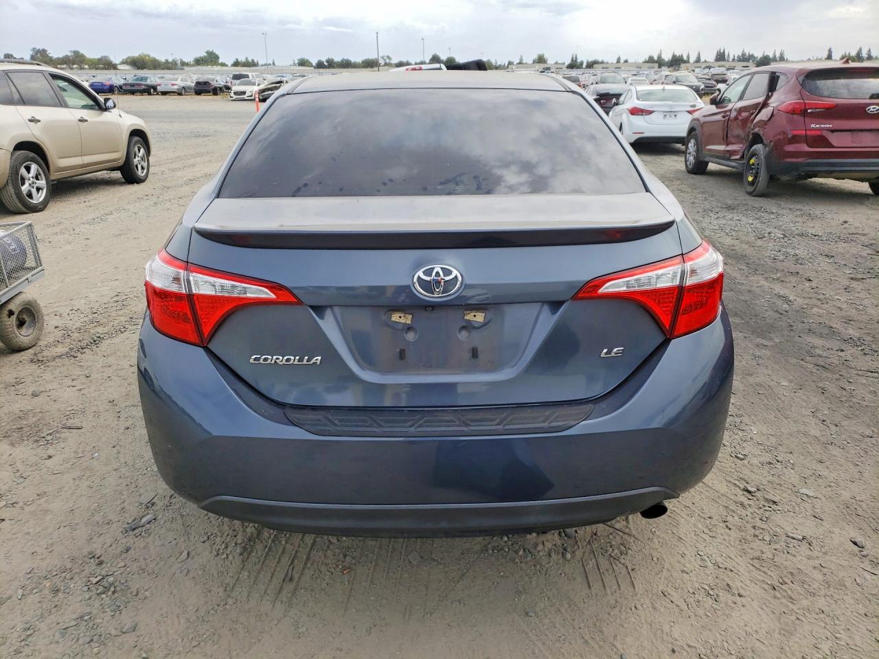 2014 Toyota Corolla Le Plus Blue vin: 5YFBURHE1EP163156