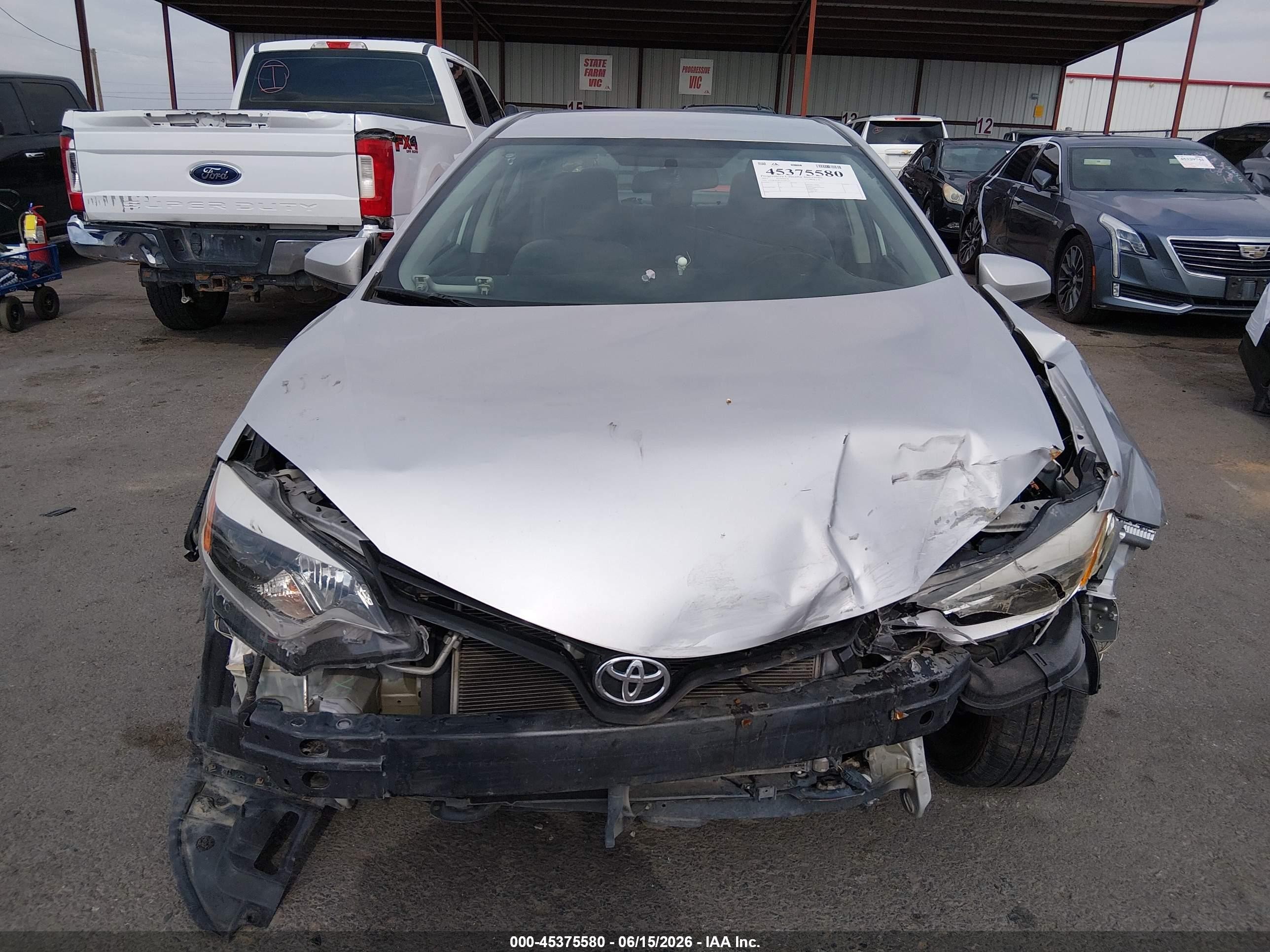 2015 Toyota Corolla L Серебряный vin: 5YFBURHE1FP187216