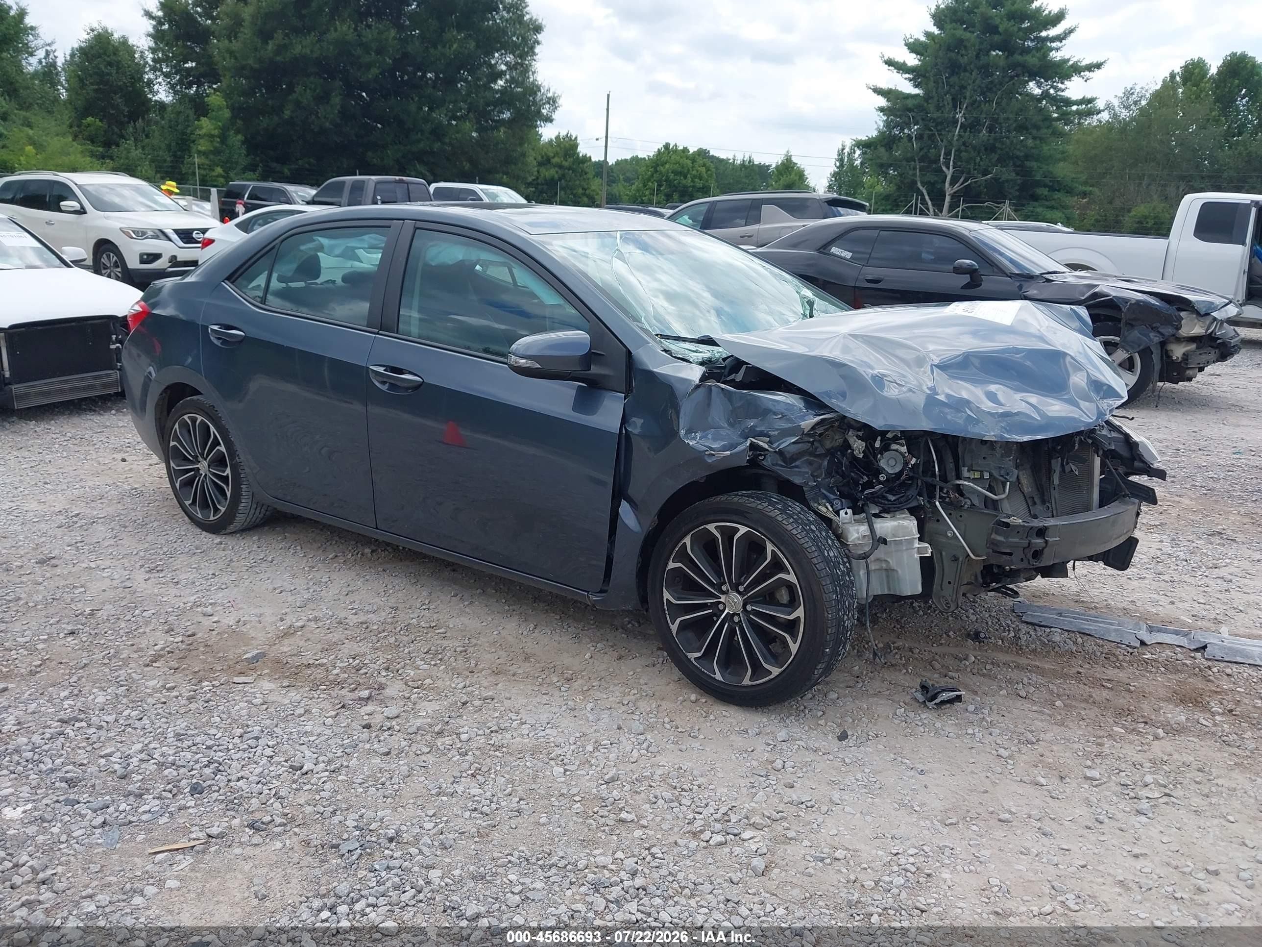 2015 Toyota Corolla S Premium Blue vin: 5YFBURHE1FP189175