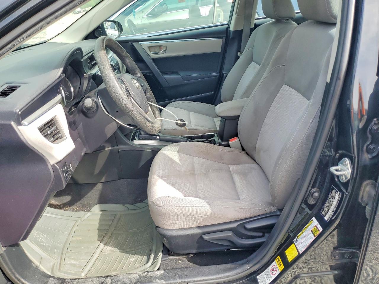 2015 Toyota Corolla Le Gray vin: 5YFBURHE1FP207481
