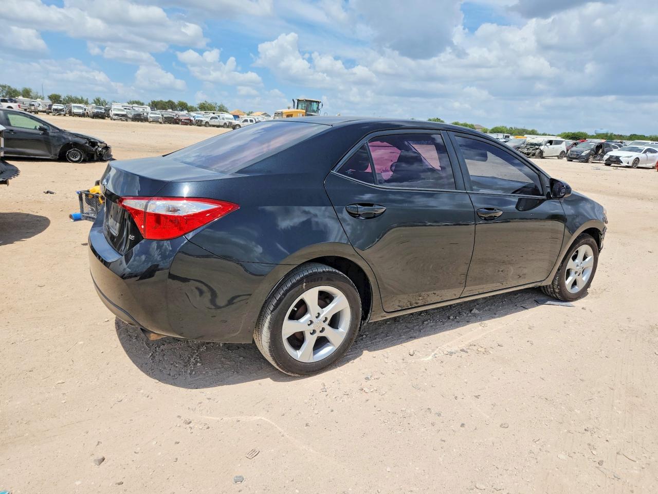 2015 Toyota Corolla Le Черный vin: 5YFBURHE1FP209327