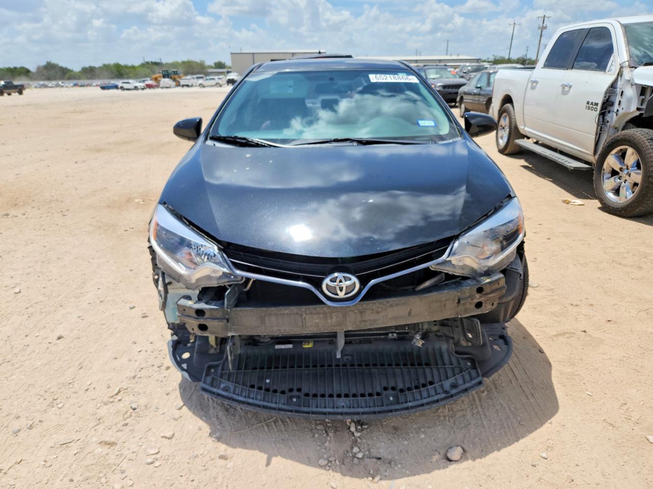 2015 Toyota Corolla Le Черный vin: 5YFBURHE1FP209327