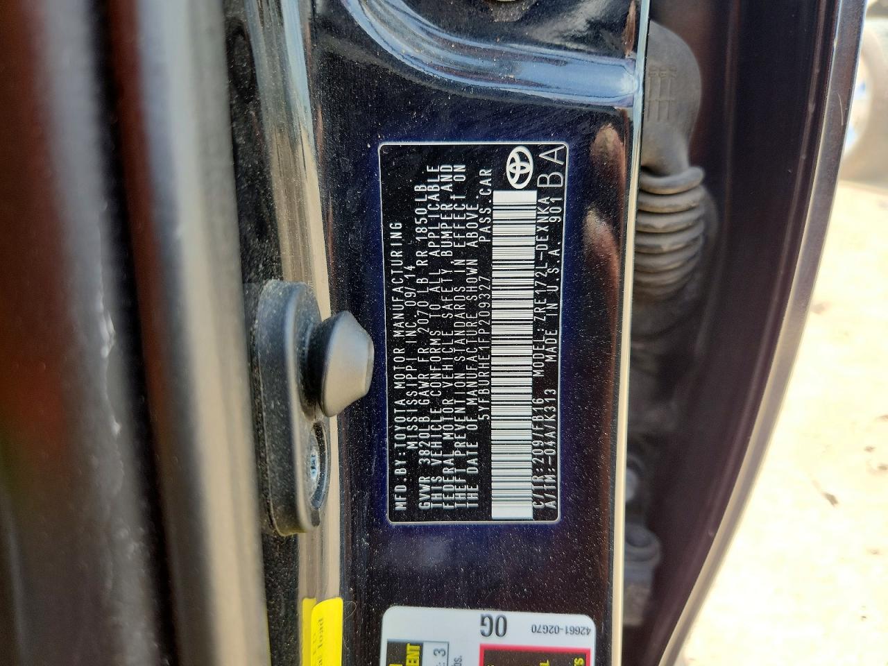 2015 Toyota Corolla Le Черный vin: 5YFBURHE1FP209327