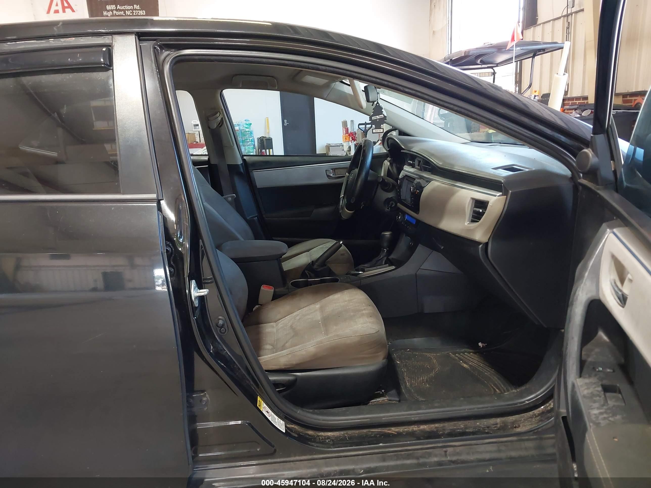 2015 Toyota Corolla L/le/le Pls/prm/s/s Pls Black vin: 5YFBURHE1FP217198