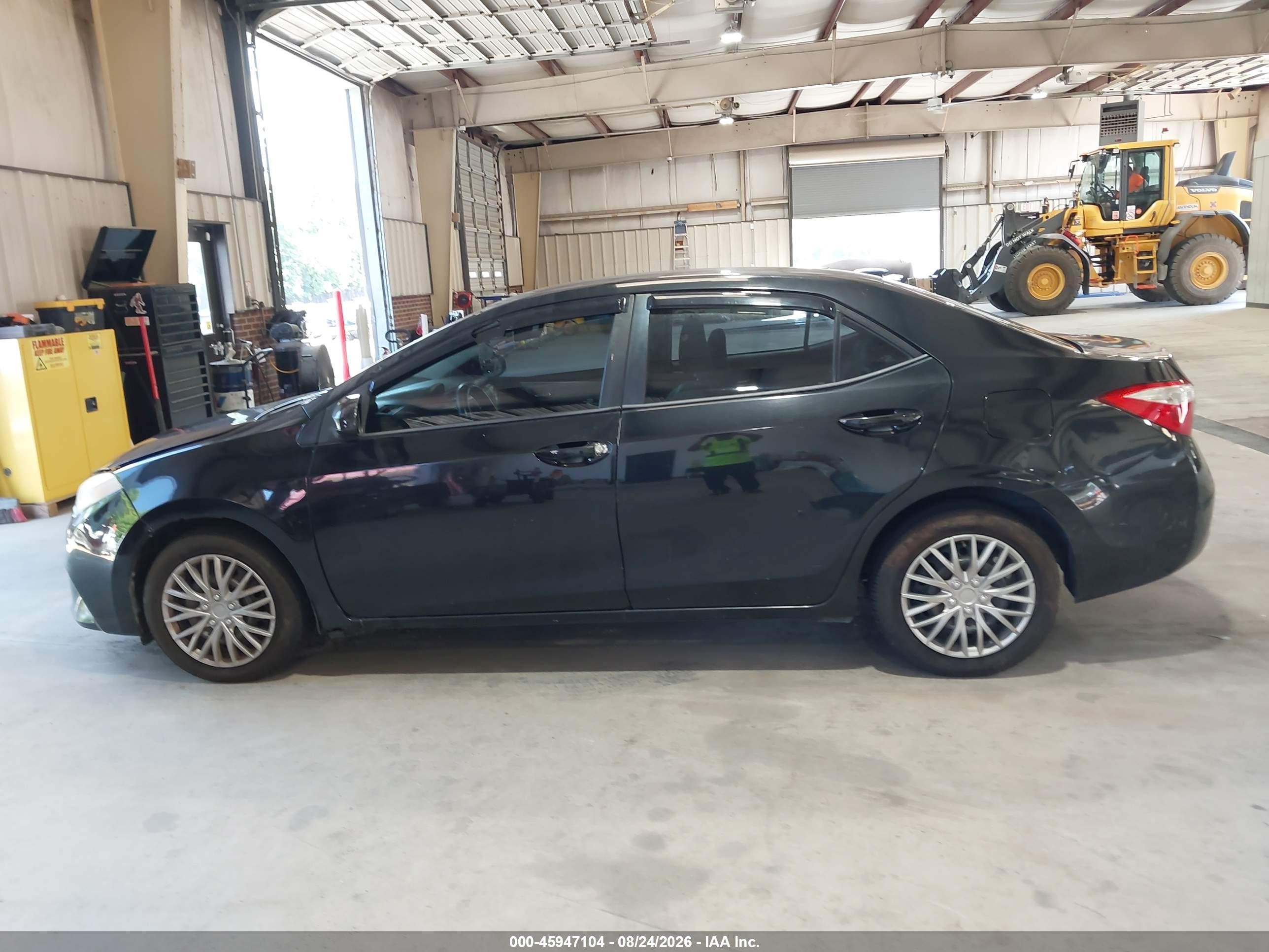 2015 Toyota Corolla L/le/le Pls/prm/s/s Pls Black vin: 5YFBURHE1FP217198