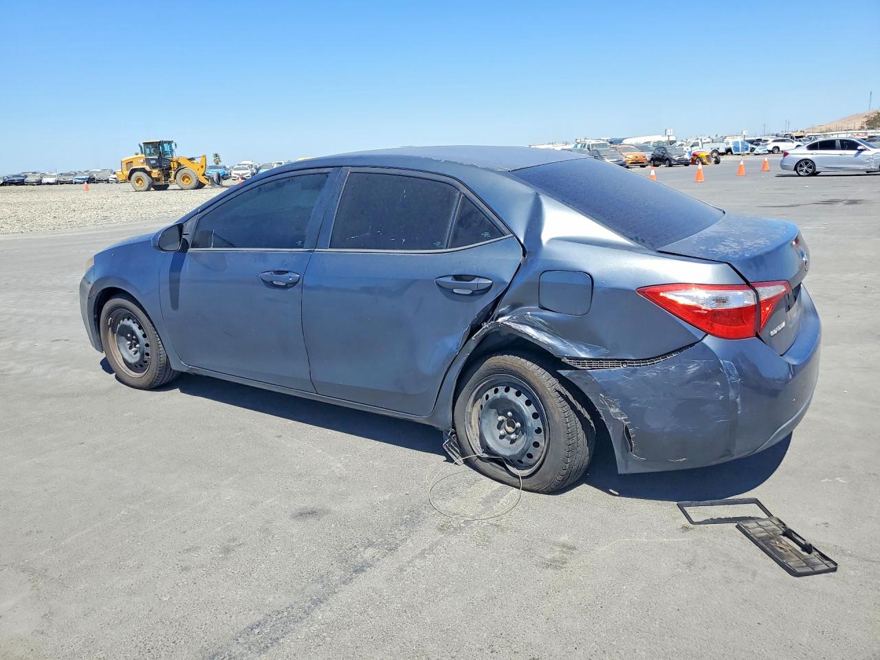 2015 Toyota Corolla Le Gray vin: 5YFBURHE1FP220974