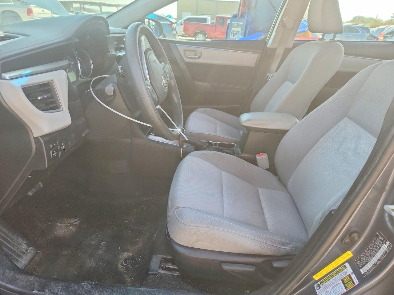 2015 Toyota Corolla Le Gray vin: 5YFBURHE1FP222613
