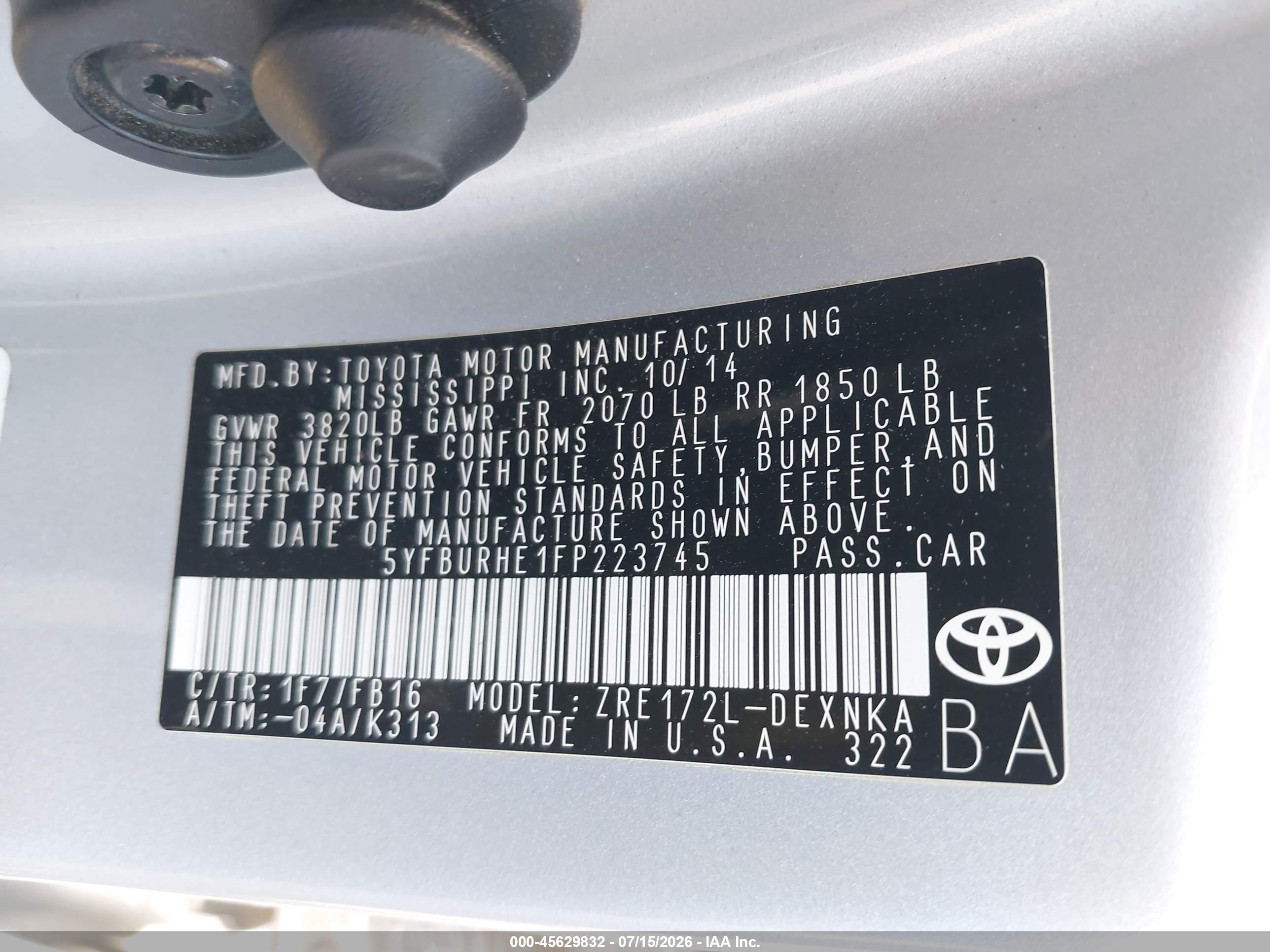 2015 Toyota Corolla Le Silver vin: 5YFBURHE1FP223745
