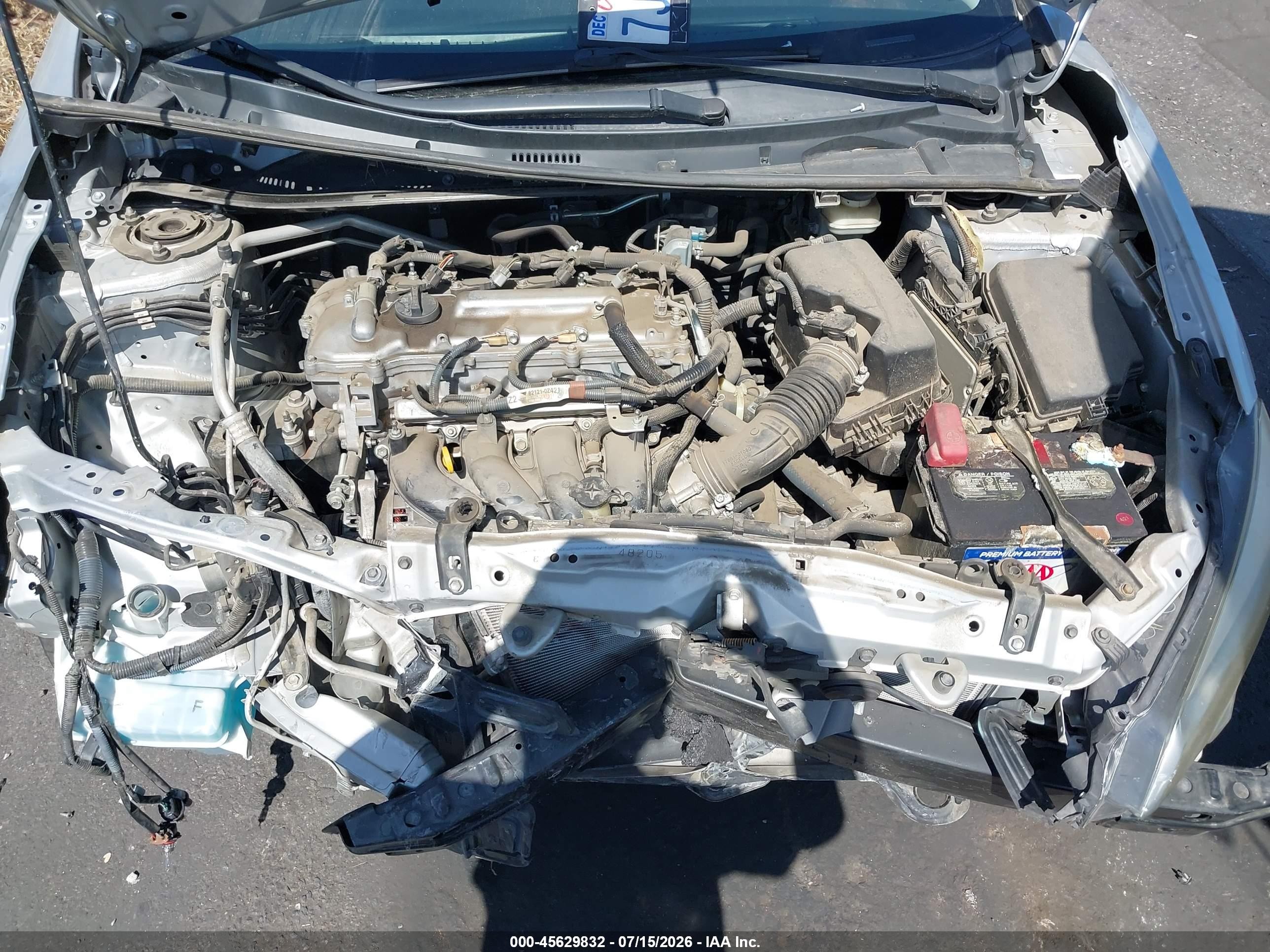 2015 Toyota Corolla Le Silver vin: 5YFBURHE1FP223745