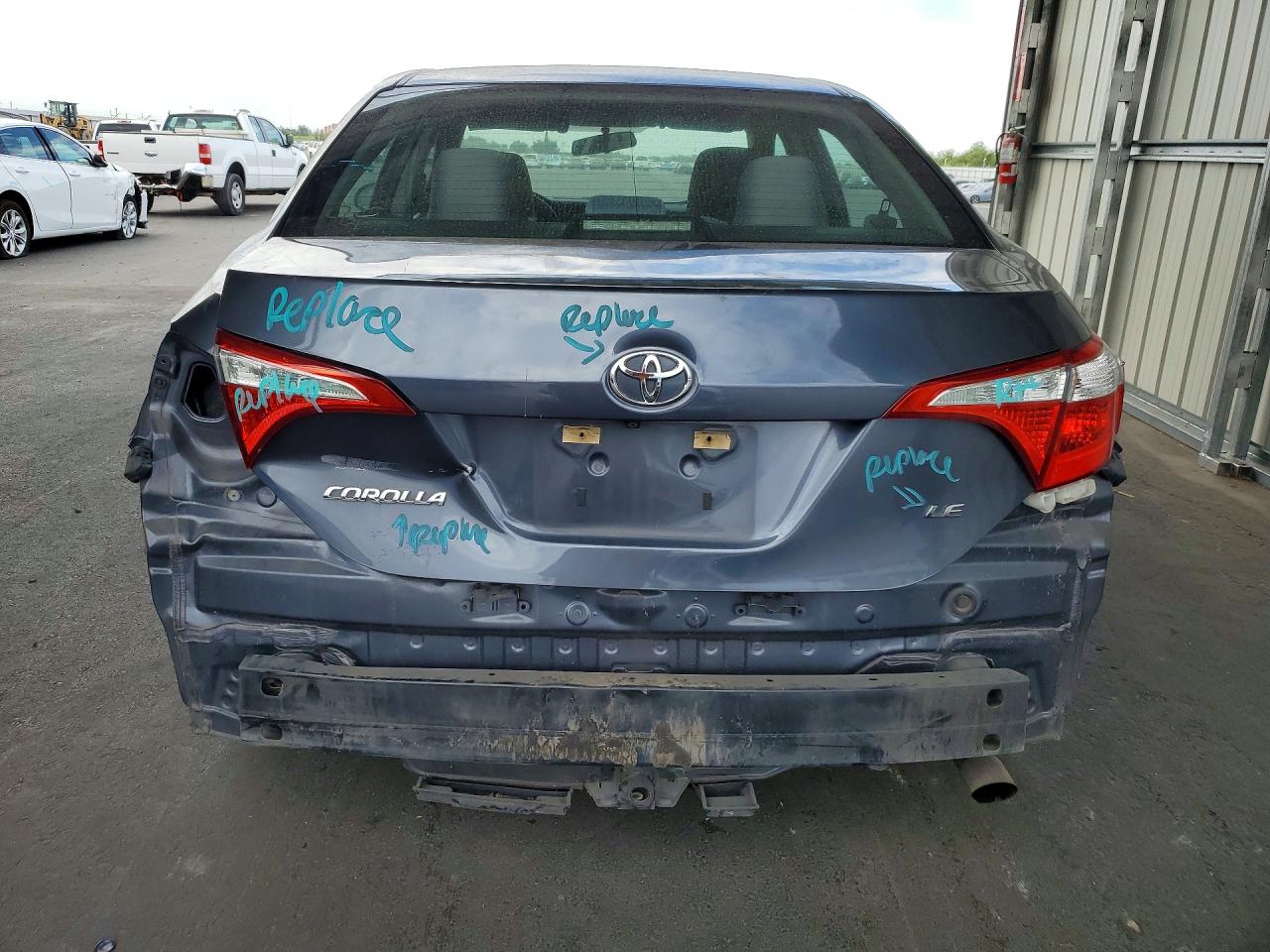 2015 Toyota Corolla Le Charcoal vin: 5YFBURHE1FP239279