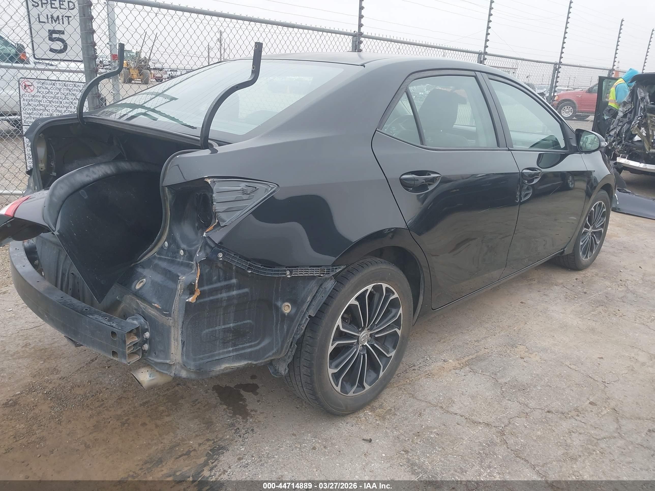 2015 Toyota Corolla S Plus Black vin: 5YFBURHE1FP245048