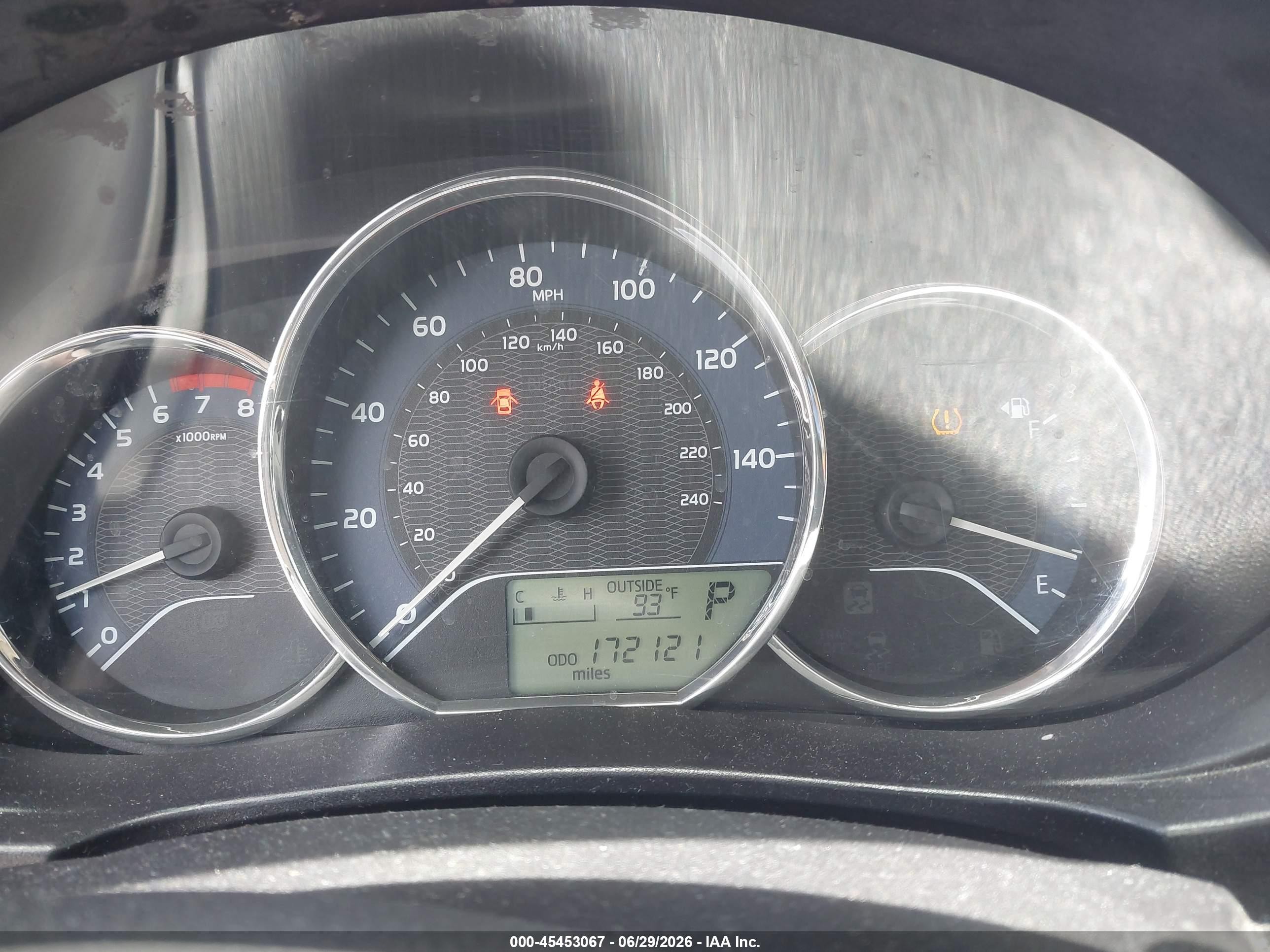 2015 Toyota Corolla Le Красный vin: 5YFBURHE1FP245468