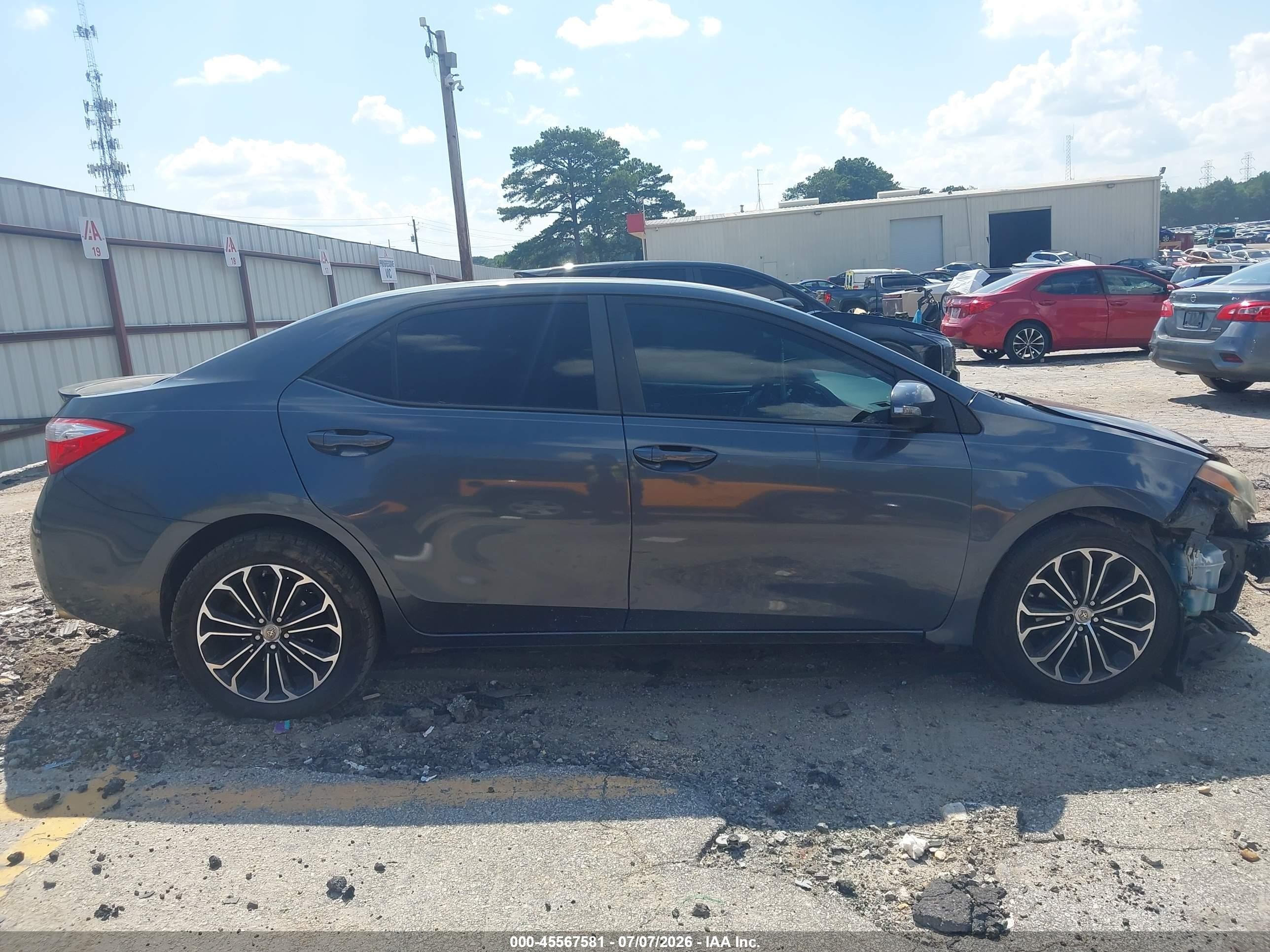 2015 Toyota Corolla S Plus Синий vin: 5YFBURHE1FP250640
