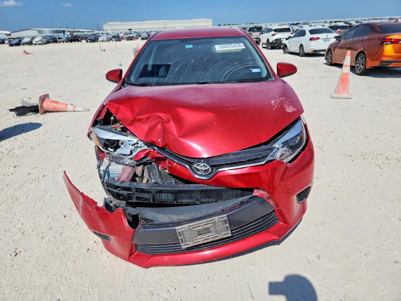 2015 Toyota Corolla Le Red vin: 5YFBURHE1FP250704