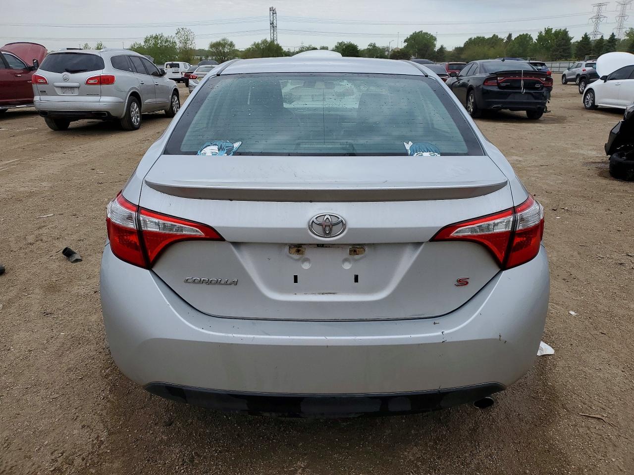 2015 Toyota Corolla S Plus Серебряный vin: 5YFBURHE1FP253182