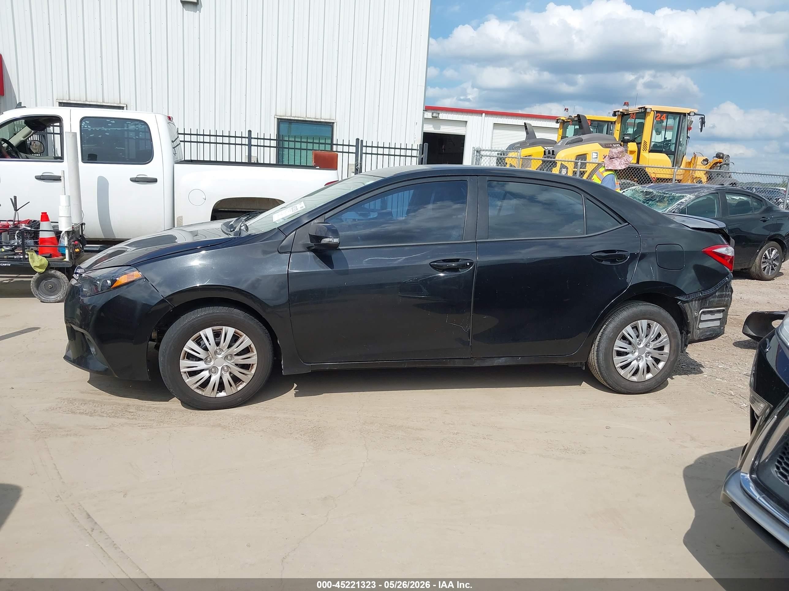 2015 Toyota Corolla S Plus Black vin: 5YFBURHE1FP253909
